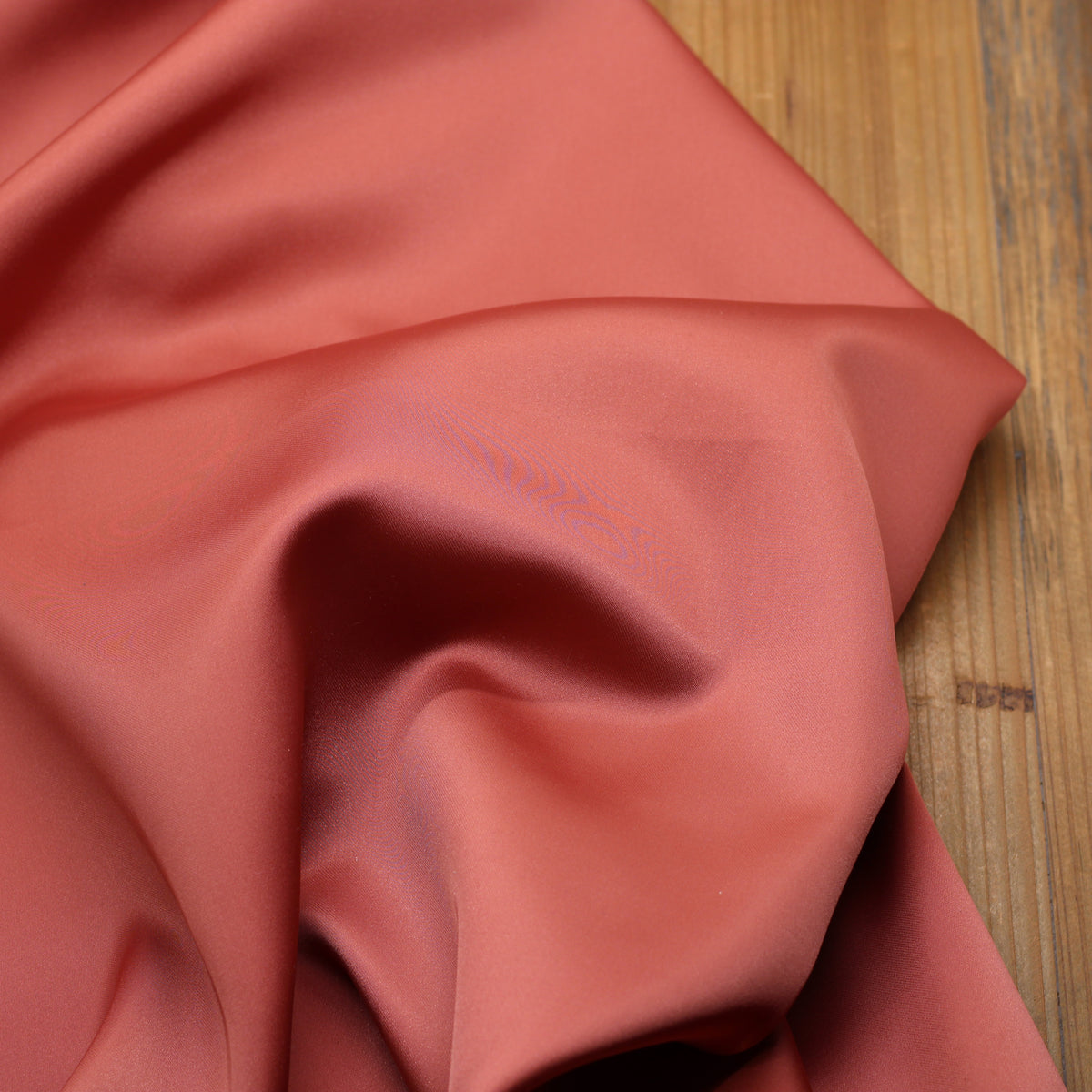 Tissu satin Duchesse uni - Terracotta (Vendu x10cm)