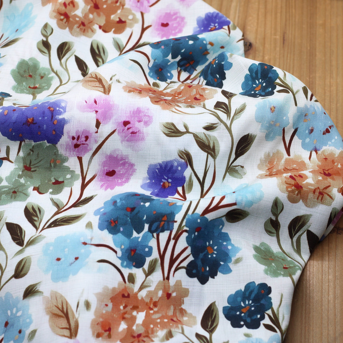 Tissu Viscose - BETTY - Ecru (vendu x10cm)