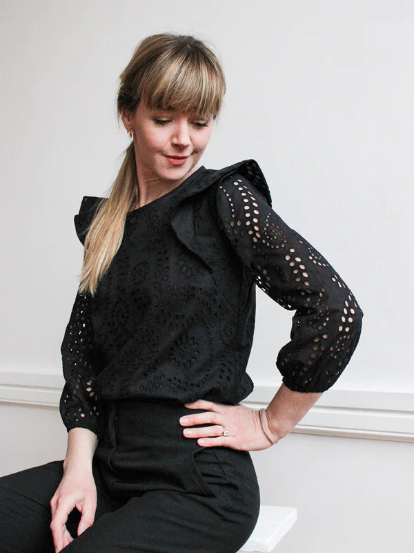 Blouse OLIVIA - Patron de couture pochette - JOLI LAB Patron de couture JOLI LAB | Gaspard et Léonie Tissus en ligne et Mercerie à Toulouse