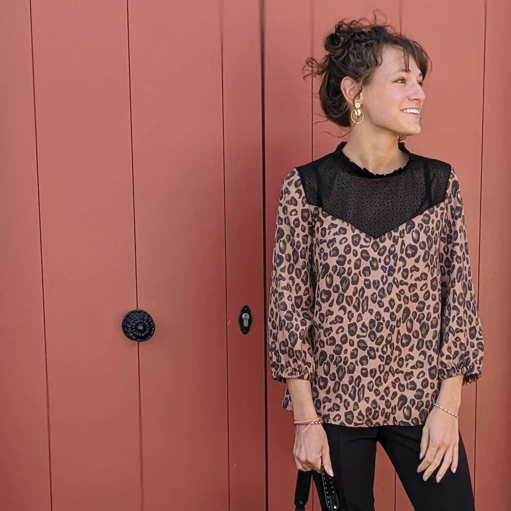 Blouse OPALE - Patron de couture pochette - SUPER BISON Patron de couture SUPER BISON | Gaspard et Léonie Tissus en ligne et Mercerie à Toulouse