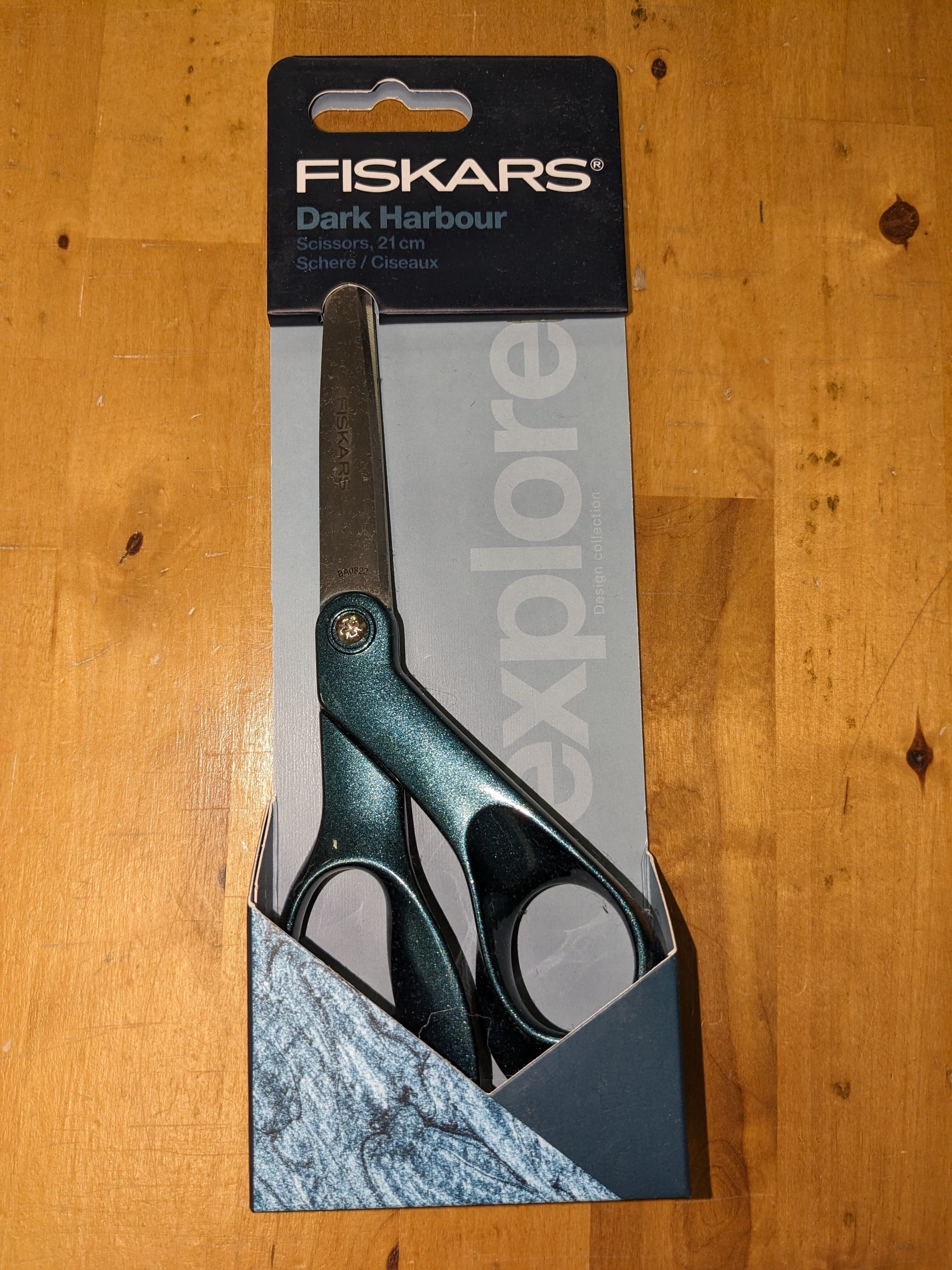 Ciseaux Fiskars 21cm GAMME FASHION EDITION SPECIALE Mercerie Fiskars | Gaspard et Léonie Tissus en ligne et Mercerie à Toulouse
