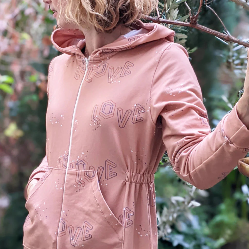 Combinaison TAGADA- Patron de couture pochette - SUPER BISON Patron de couture SUPER BISON | Gaspard et Léonie Tissus en ligne et Mercerie à Toulouse