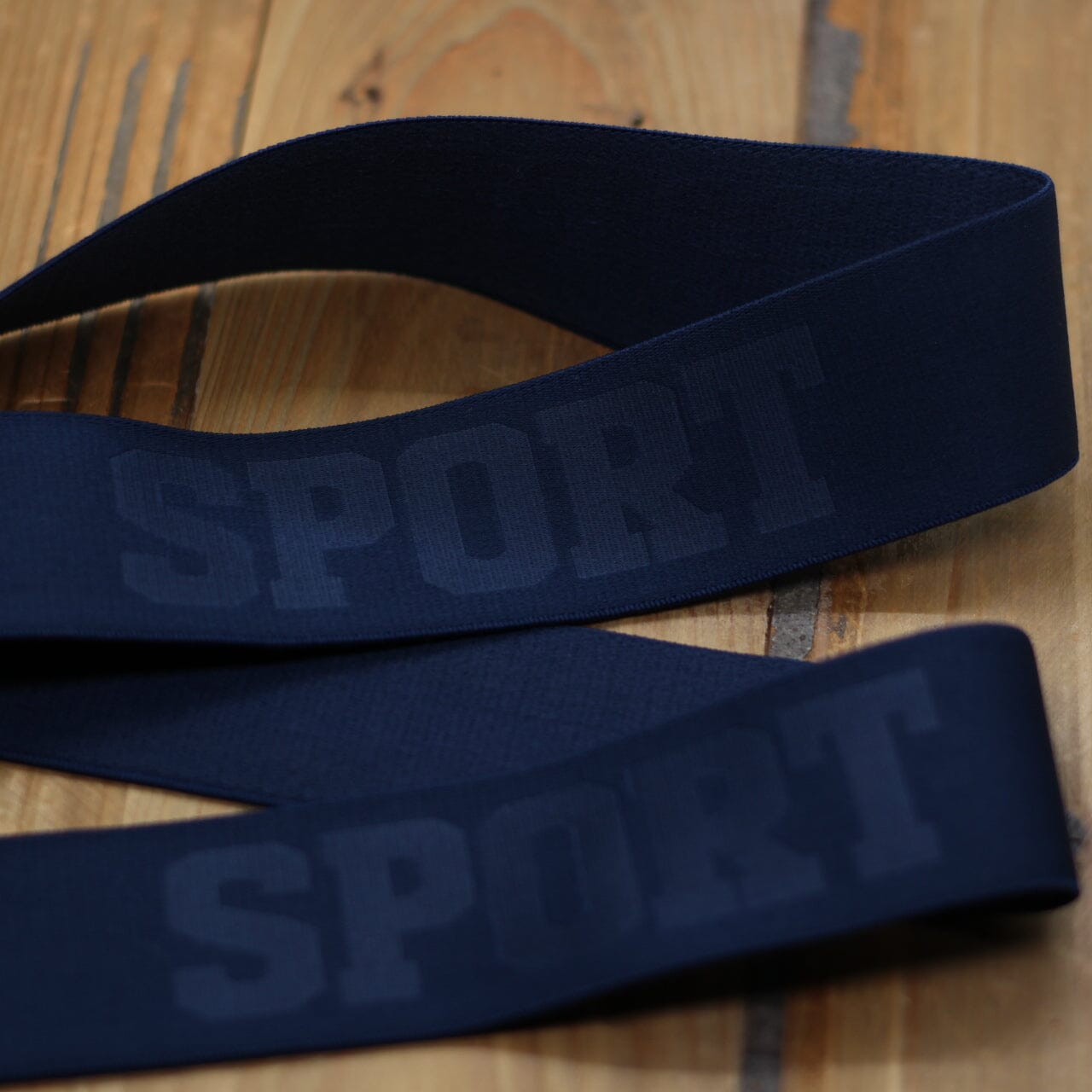 Elastique lingerie - BOXER SPORT 40mm - Marine (vendu x10cm) Mercerie Sélection Gaspard & Léonie | Gaspard et Léonie Tissus en ligne et Mercerie à Toulouse