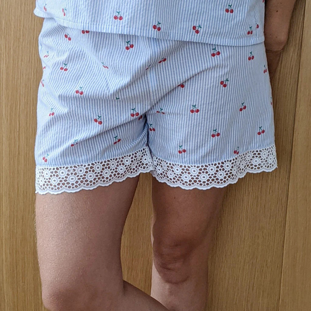 Ensemble de nuit CELESTE - Patron de couture pochette - SUPER BISON Patron de couture SUPER BISON | Gaspard et Léonie Tissus en ligne et Mercerie à Toulouse