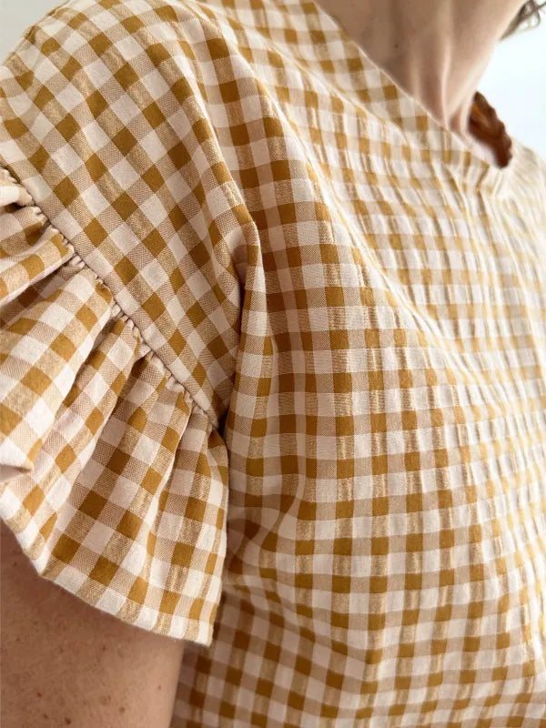 La blouse à volants- Patron de couture pochette - MAISON ESSENTIELLE Patron de couture MAISON ESSENTIELLE | Gaspard et Léonie Tissus en ligne et Mercerie à Toulouse