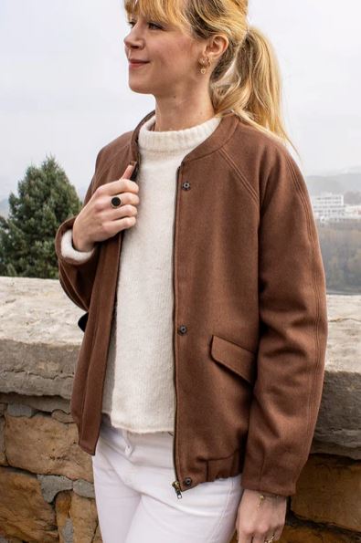 Le blouson HARPER - Patron de couture pochette - JOLI LAB Patron de couture JOLI LAB | Gaspard et Léonie Tissus en ligne et Mercerie à Toulouse