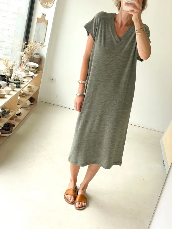 Le top/robe AMPLEUR - Patron de couture pochette - MAISON ESSENTIELLE Patron de couture MAISON ESSENTIELLE | Gaspard et Léonie Tissus en ligne et Mercerie à Toulouse