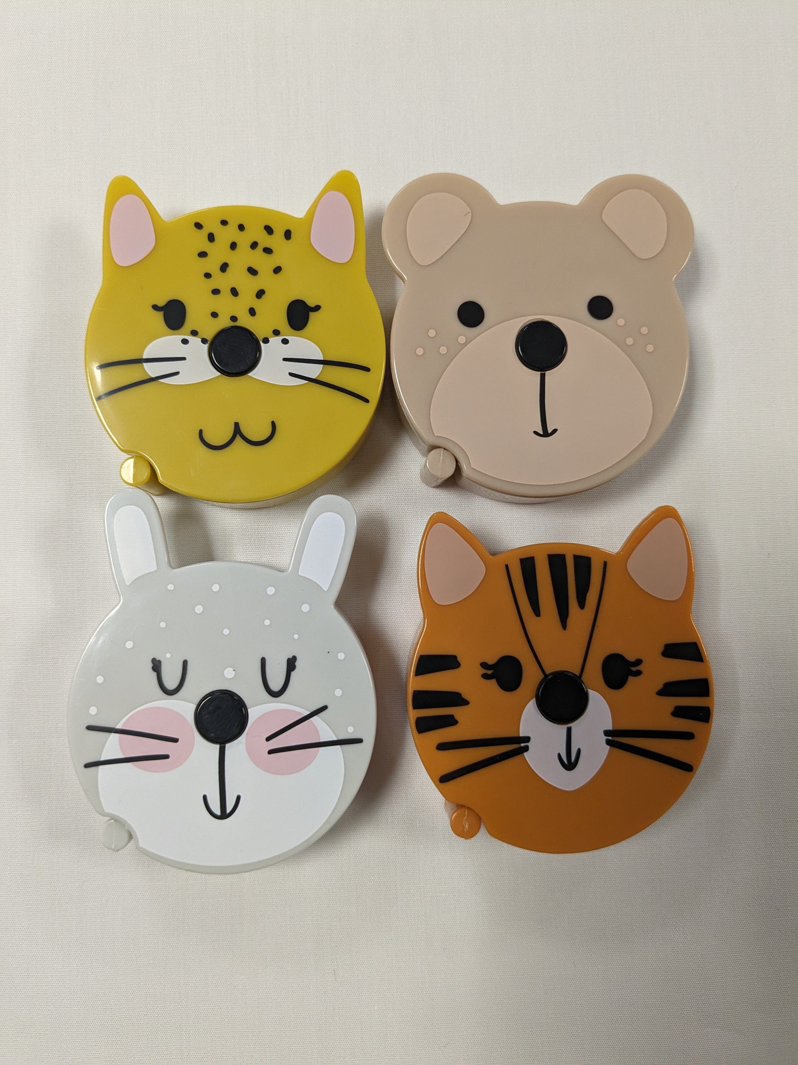 Mètre enrouleur animaux Mercerie Sélection Gaspard & Léonie | Gaspard et Léonie Tissus en ligne et Mercerie à Toulouse