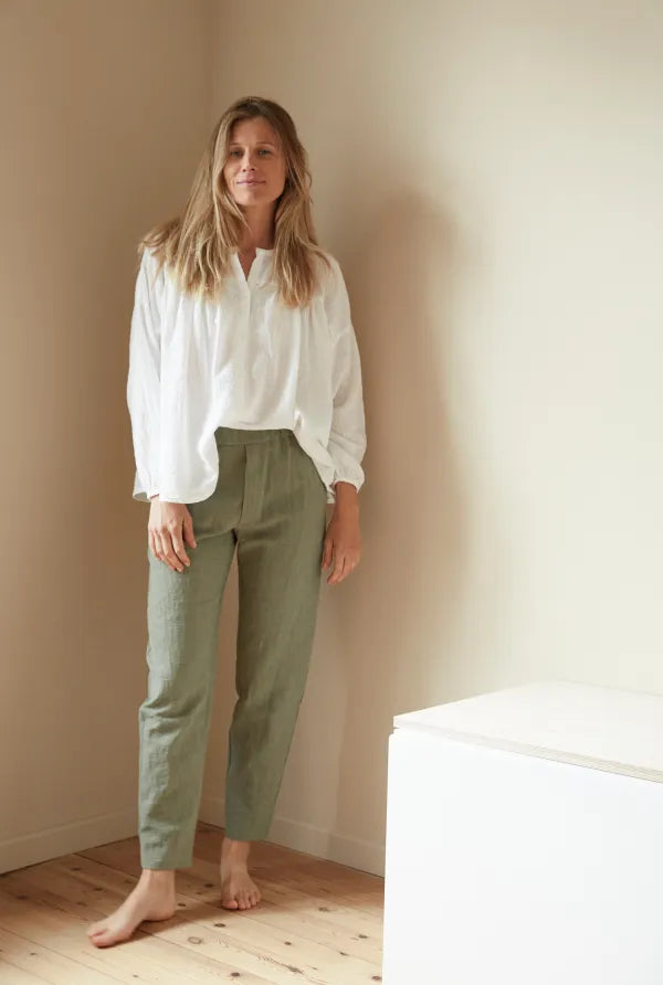 Pantalon le MOM PANT - Patron de couture pochette - MAISON ESSENTIELLE Patron de couture MAISON ESSENTIELLE | Gaspard et Léonie Tissus en ligne et Mercerie à Toulouse