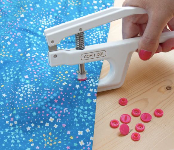 Pince Pressions Plastiques ou Metal - COM'1 IDEE Mercerie Sélection Gaspard & Léonie | Gaspard et Léonie Tissus en ligne et Mercerie à Toulouse