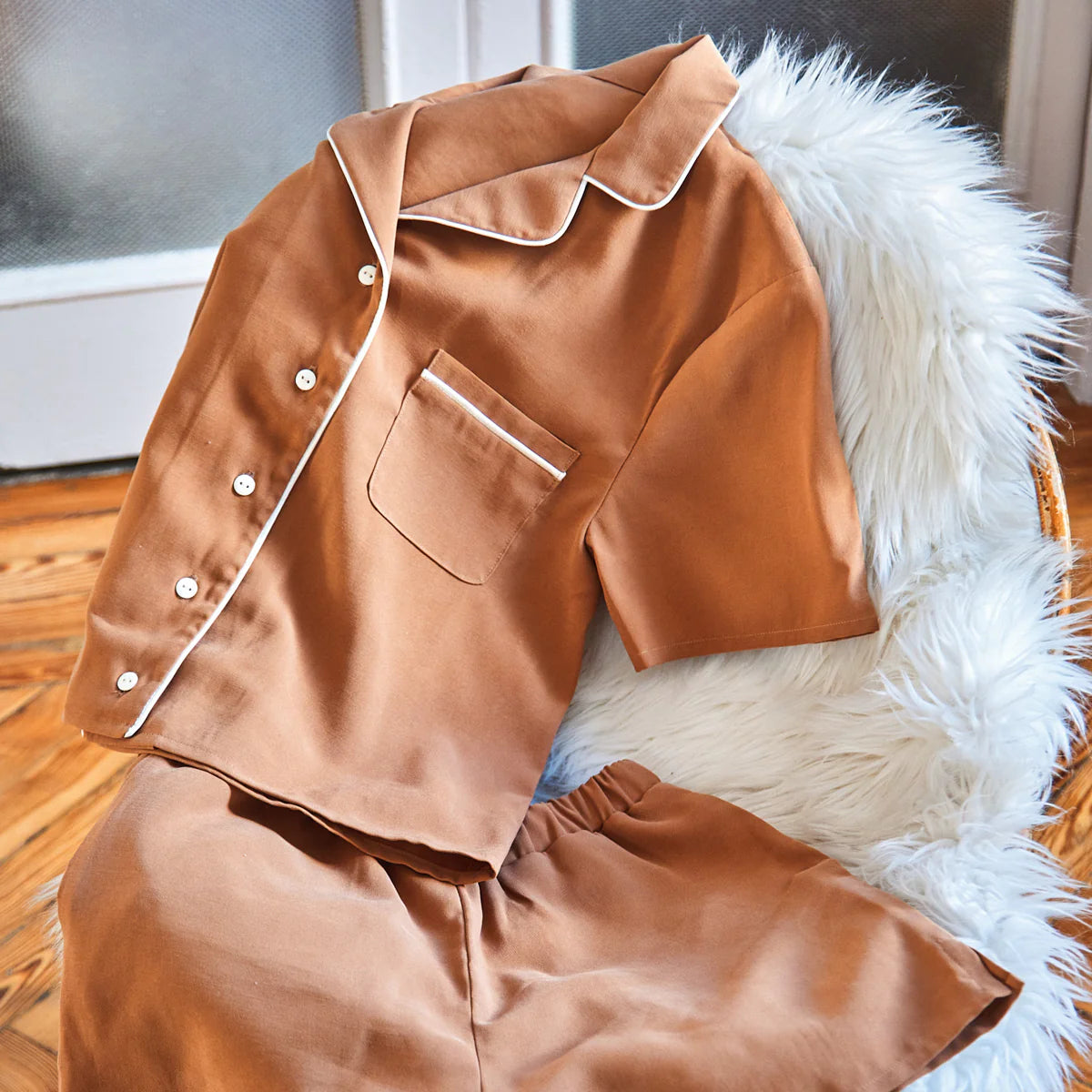 Pyjama BUDAPEST - Patron de couture pochette - IKATEE Patron de couture Ikatee | Gaspard et Léonie Tissus en ligne et Mercerie à Toulouse