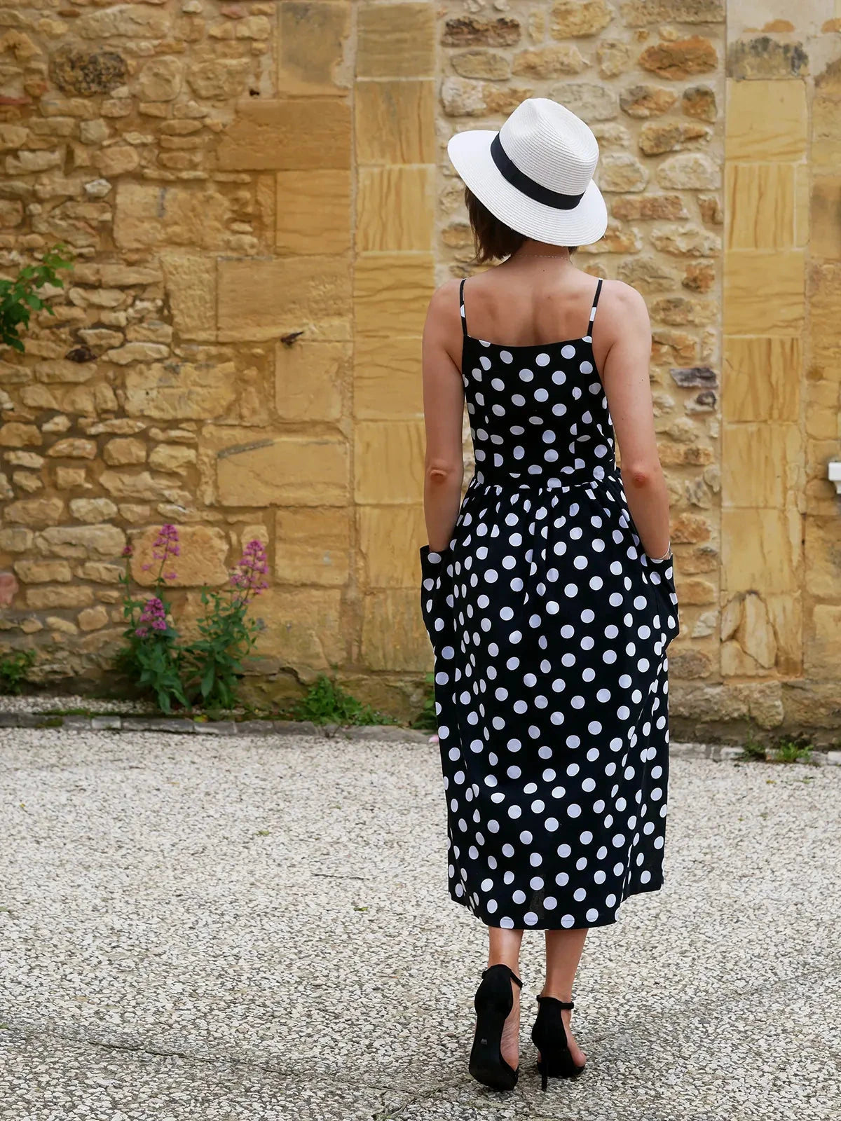 Robe EMY - Patron de couture Pochette - ANCEA PARIS Patron de couture ANCEA PARIS | Gaspard et Léonie Tissus en ligne et Mercerie à Toulouse