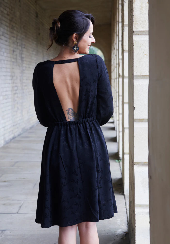 Robe PRIMROSE - Patron de couture Pochette - MAISON FAUVE Patron de couture MAISON FAUVE | Gaspard et Léonie Tissus en ligne et Mercerie à Toulouse