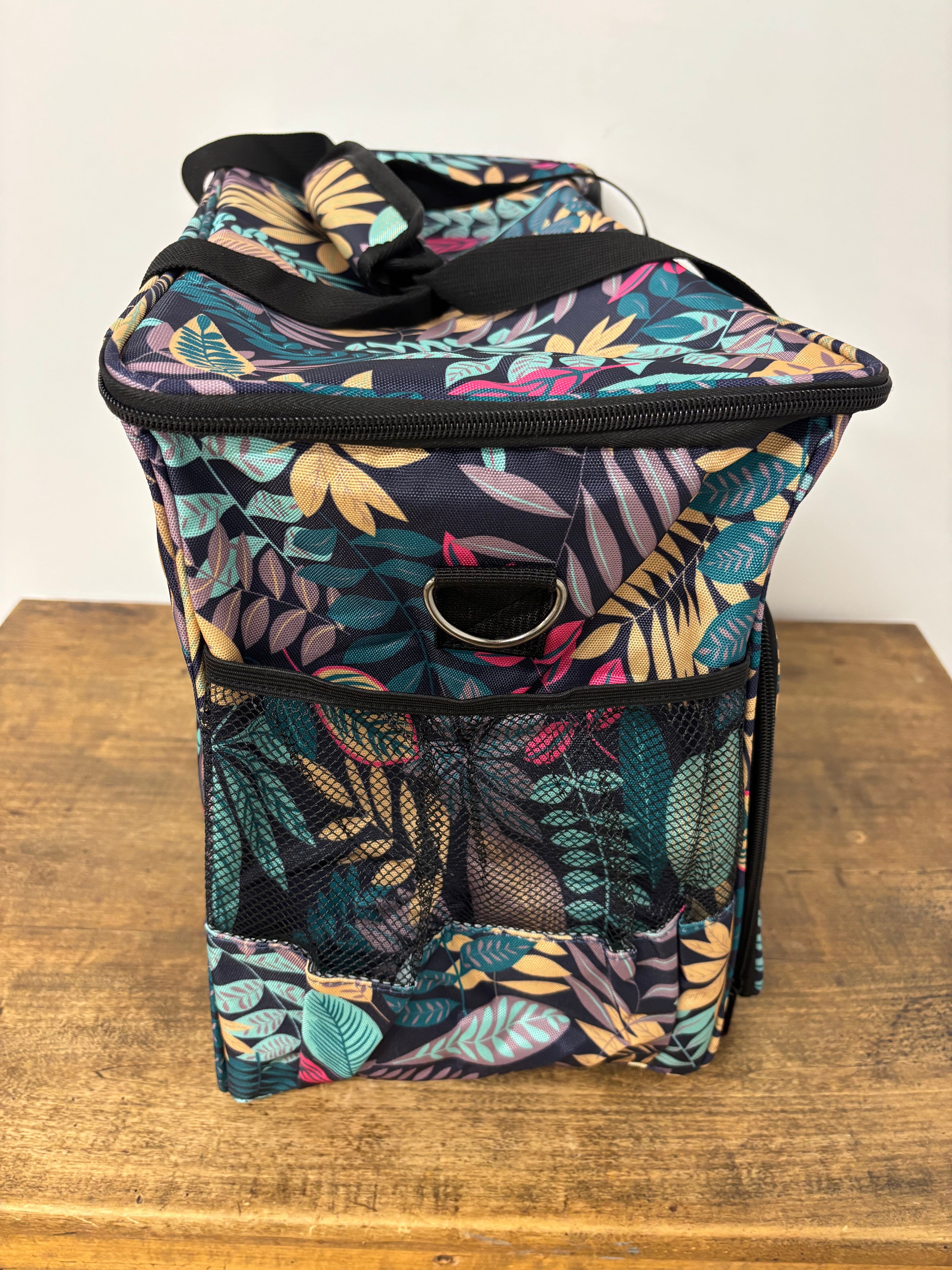 Sac de transport / rangement pour machine à coudre - TROPICAL Machine à coudre Sélection Gaspard et Léonie | Gaspard et Léonie Tissus en ligne et Mercerie à Toulouse