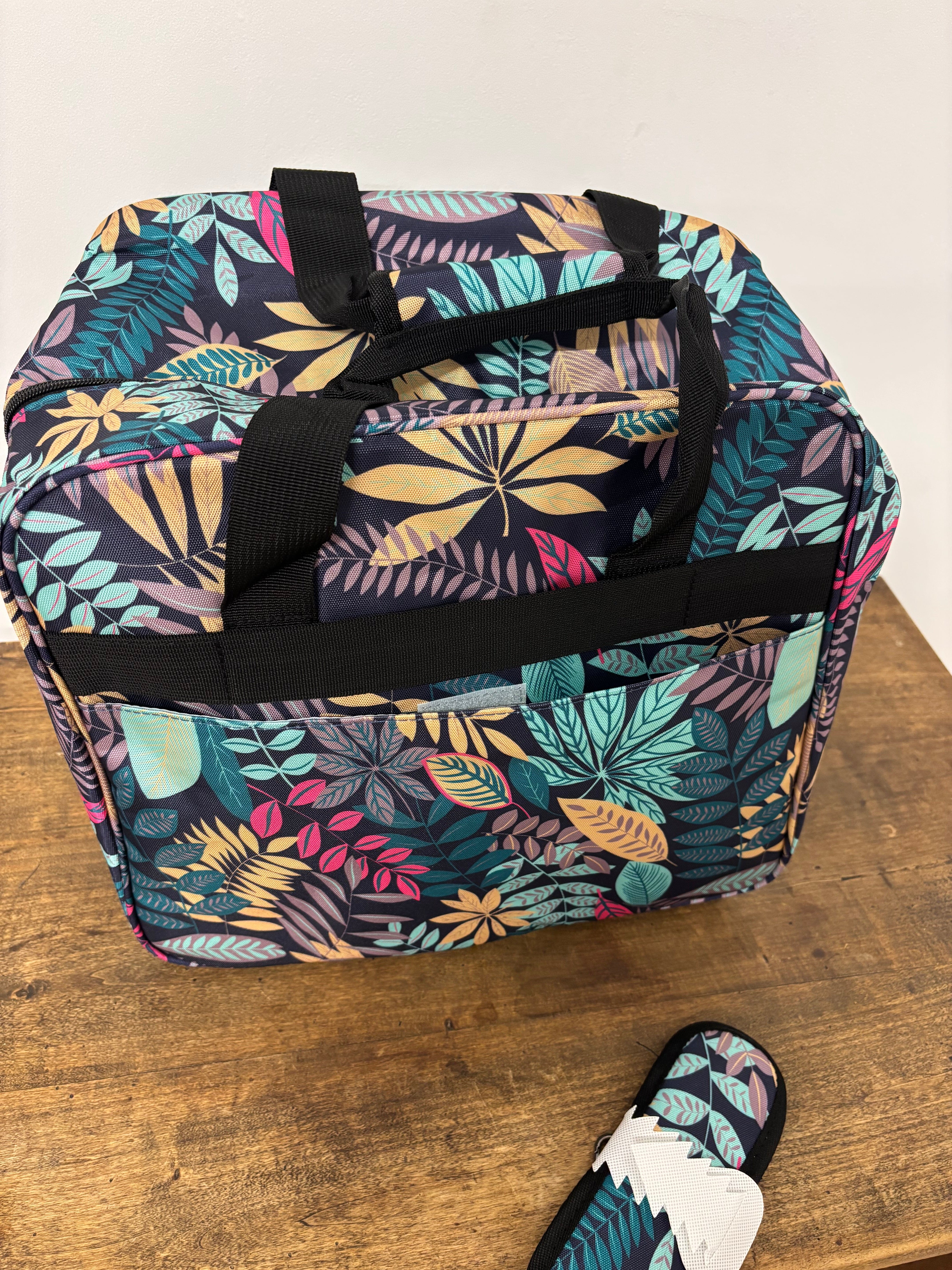 Sac de transport / rangement - Surjeteuse - TROPICAL Surjeteuse Sélection Gaspard & Léonie | Gaspard et Léonie Tissus en ligne et Mercerie à Toulouse