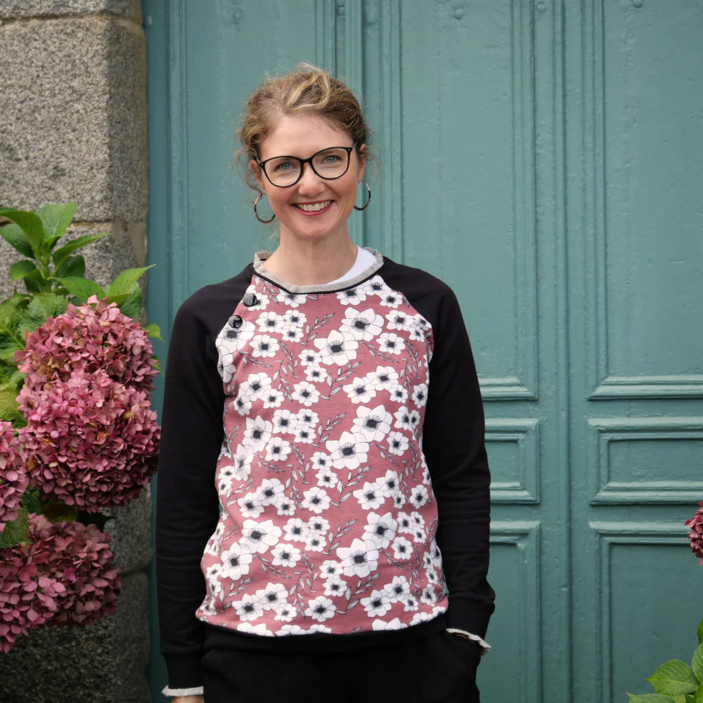 Sweat LIVIA- Patron de couture pochette - SUPER BISON Patron de couture SUPER BISON | Gaspard et Léonie Tissus en ligne et Mercerie à Toulouse