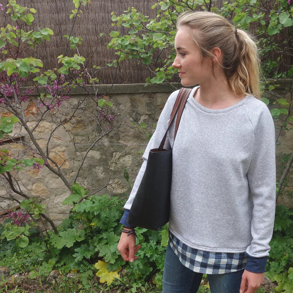 Sweat LIVIA- Patron de couture pochette - SUPER BISON Patron de couture SUPER BISON | Gaspard et Léonie Tissus en ligne et Mercerie à Toulouse