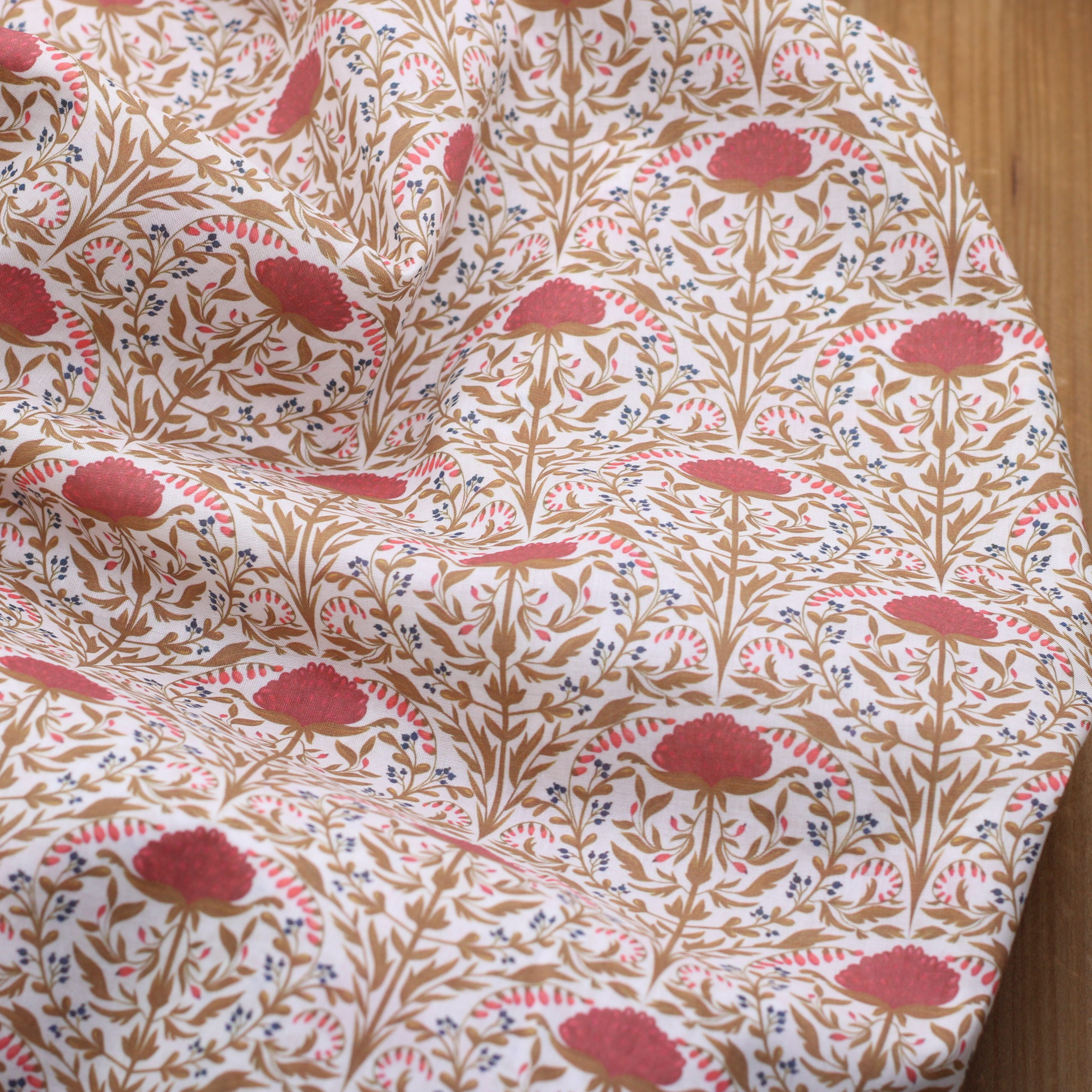 Tissu batiste de coton - DELHI - Terra/Bleu (vendu x10cm) Tissus Sélection Gaspard & Léonie | Gaspard et Léonie Tissus en ligne et Mercerie à Toulouse