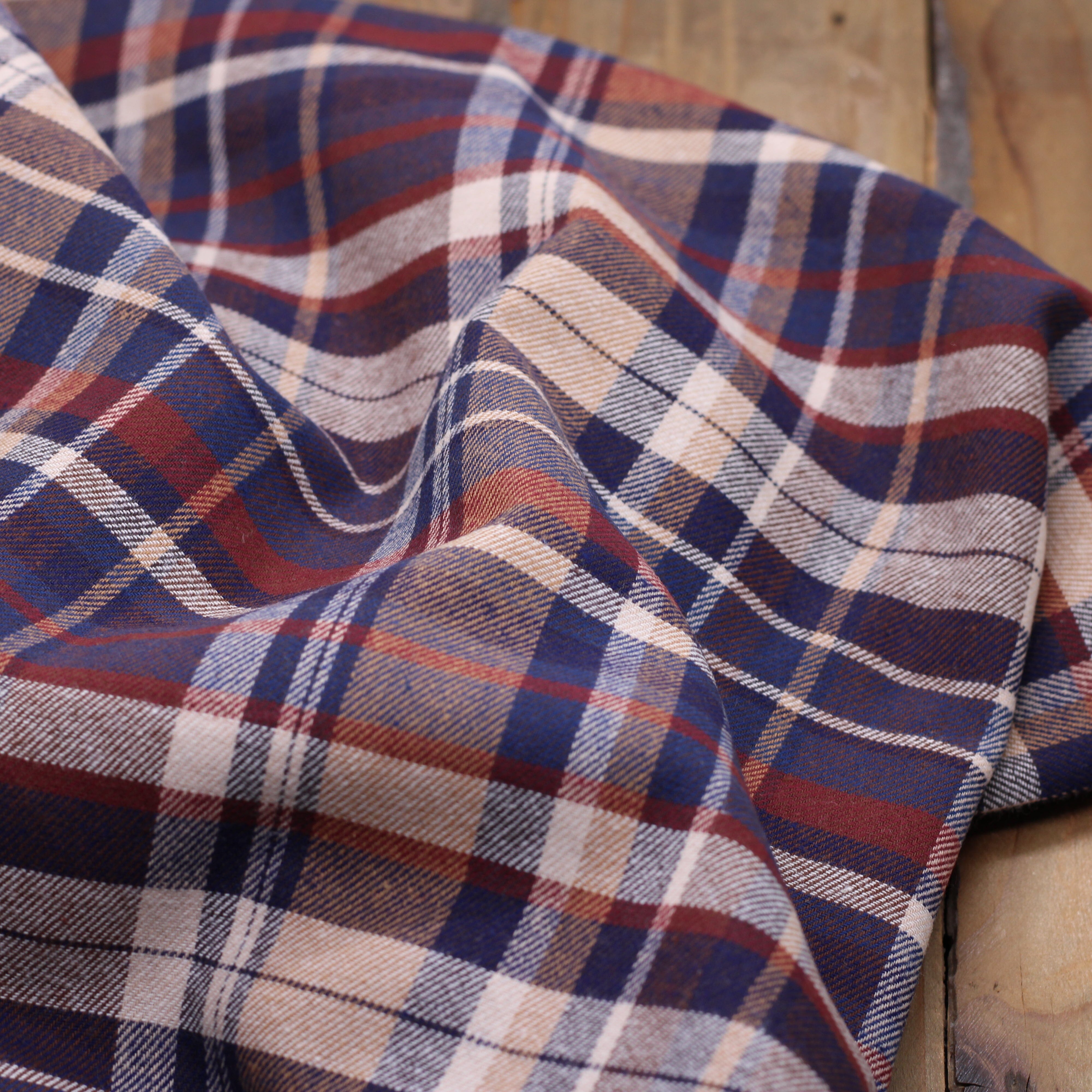 Tissu coton Tartan / Bûcheron - Beige/Marine (Vendu x10cm) Tissus Sélection Gaspard & Léonie | Gaspard et Léonie Tissus en ligne et Mercerie à Toulouse