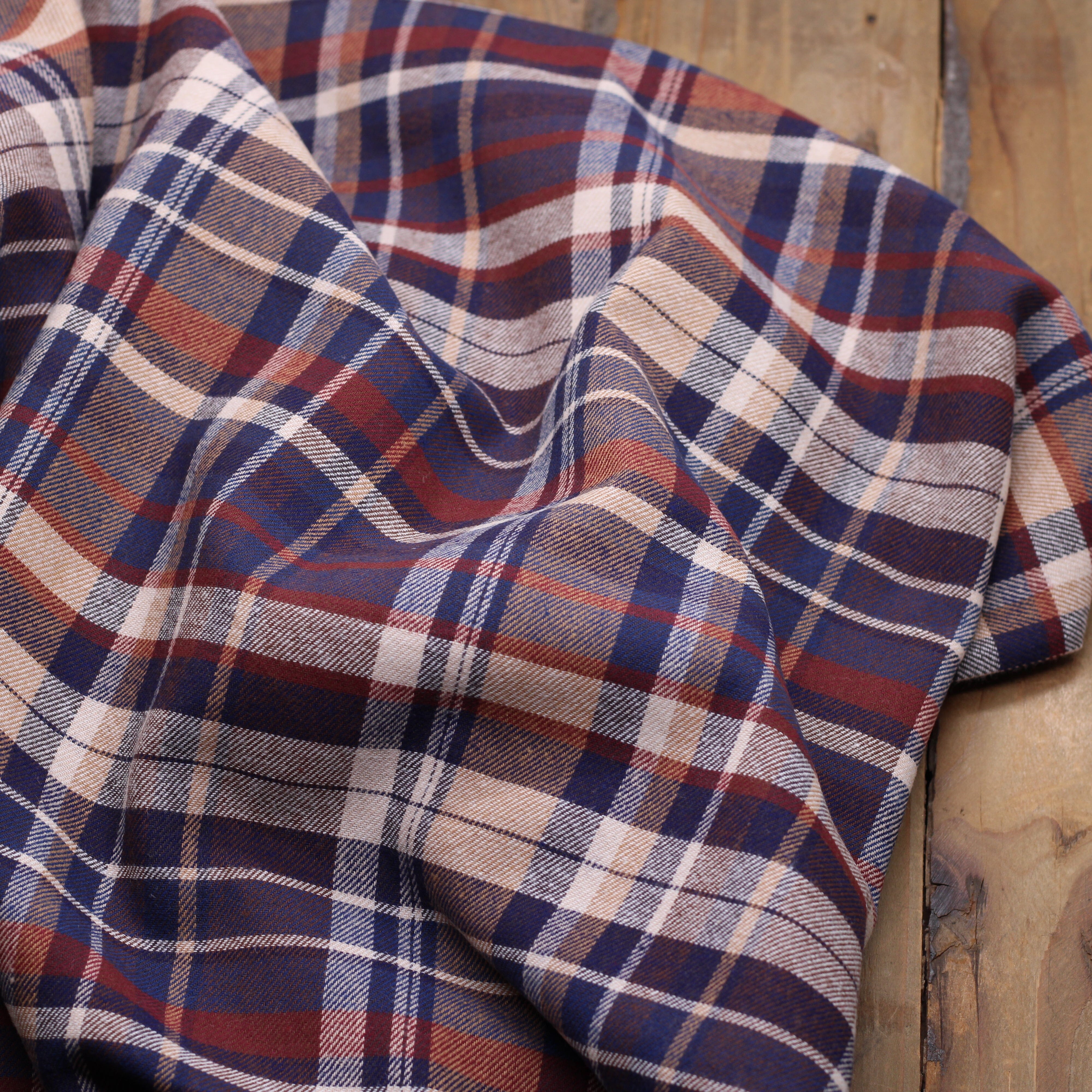 Tissu coton Tartan / Bûcheron - Beige/Marine (Vendu x10cm) Tissus Sélection Gaspard & Léonie | Gaspard et Léonie Tissus en ligne et Mercerie à Toulouse