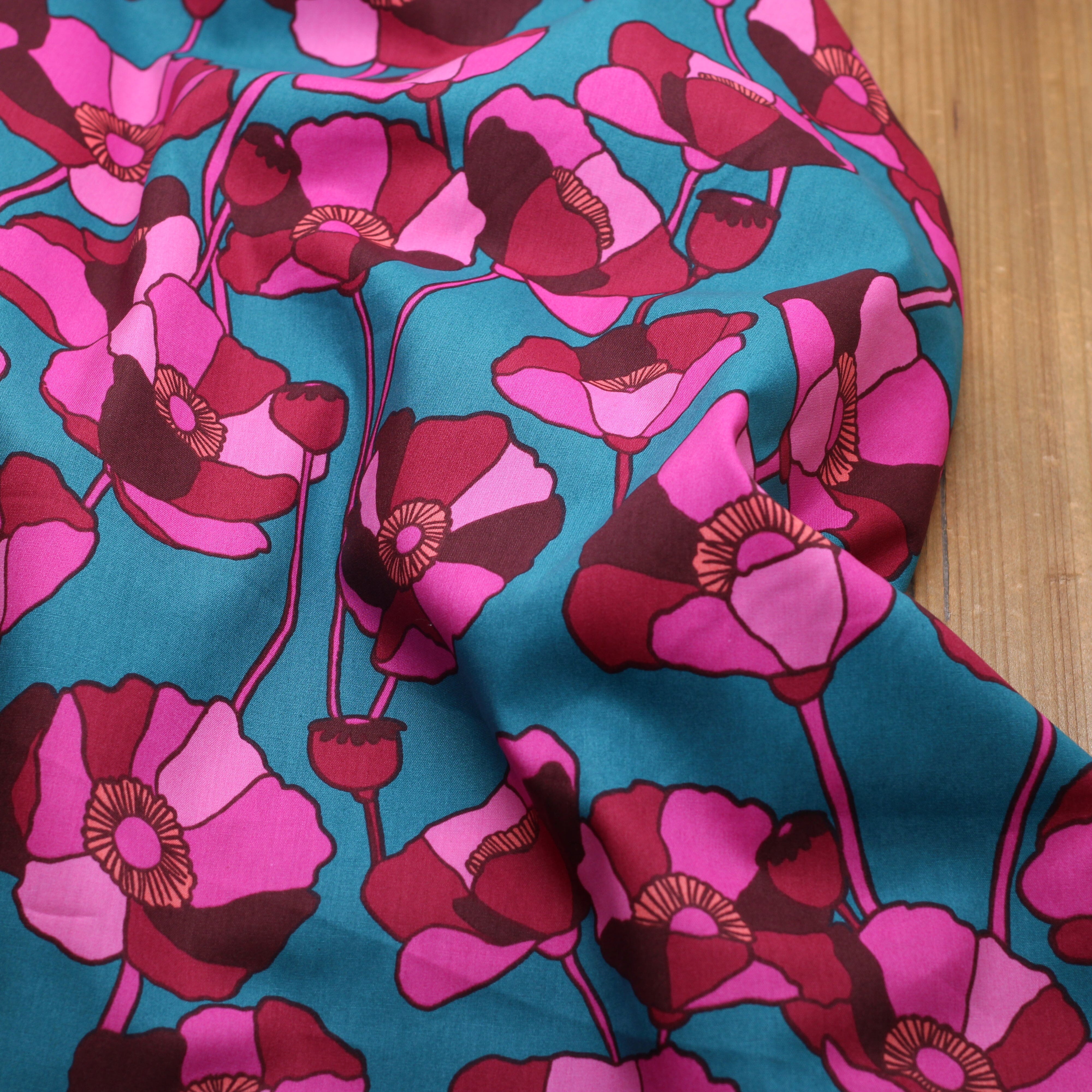 Tissu Coton Viscose Fleuri - Pétrole (Vendu x10cm) Tissus Sélection Gaspard & Léonie | Gaspard et Léonie Tissus en ligne et Mercerie à Toulouse