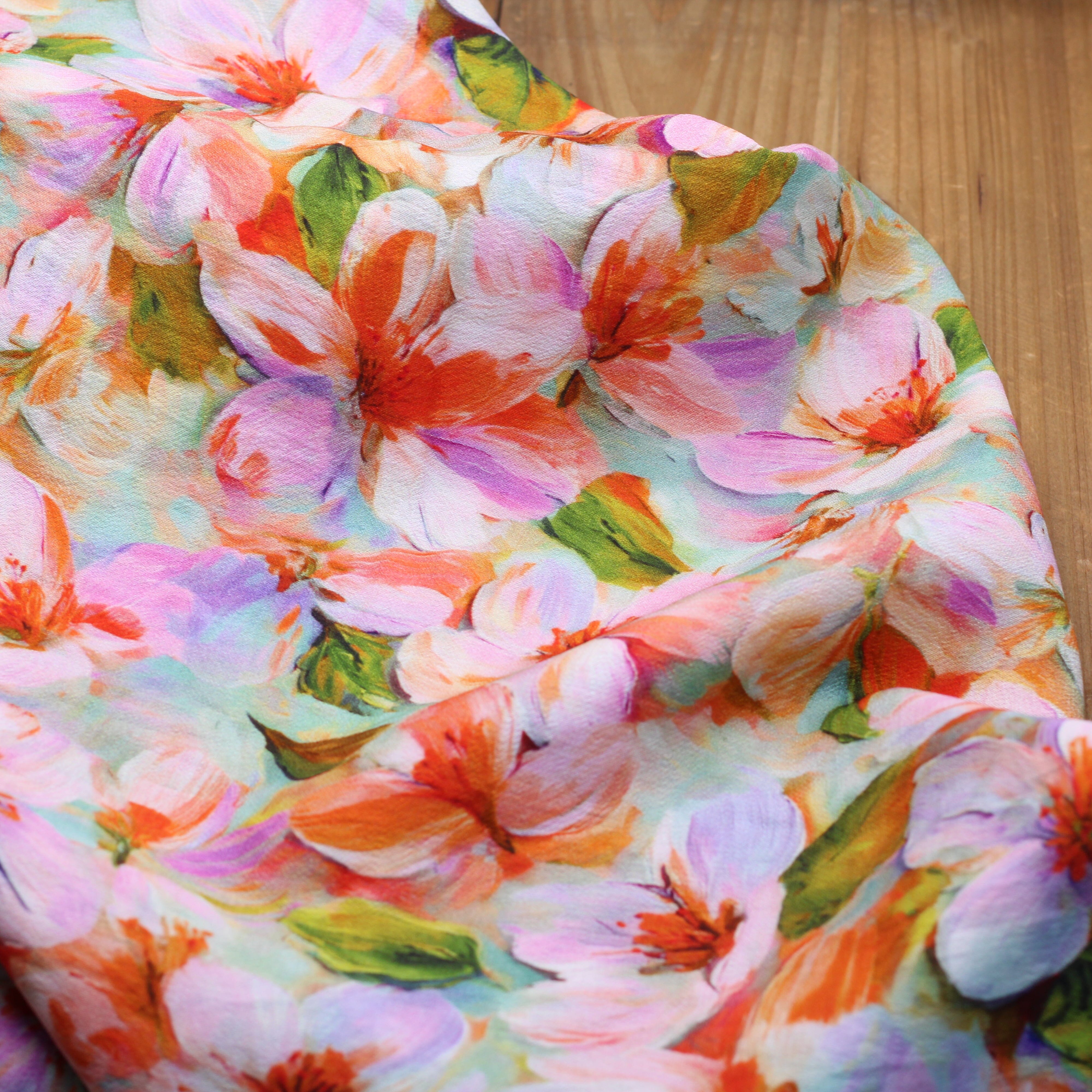 Tissu Crêpe de viscose fleuri- NELLY - Rose (Vendu x10cm) Tissus Sélection Gaspard & Léonie | Gaspard et Léonie Tissus en ligne et Mercerie à Toulouse