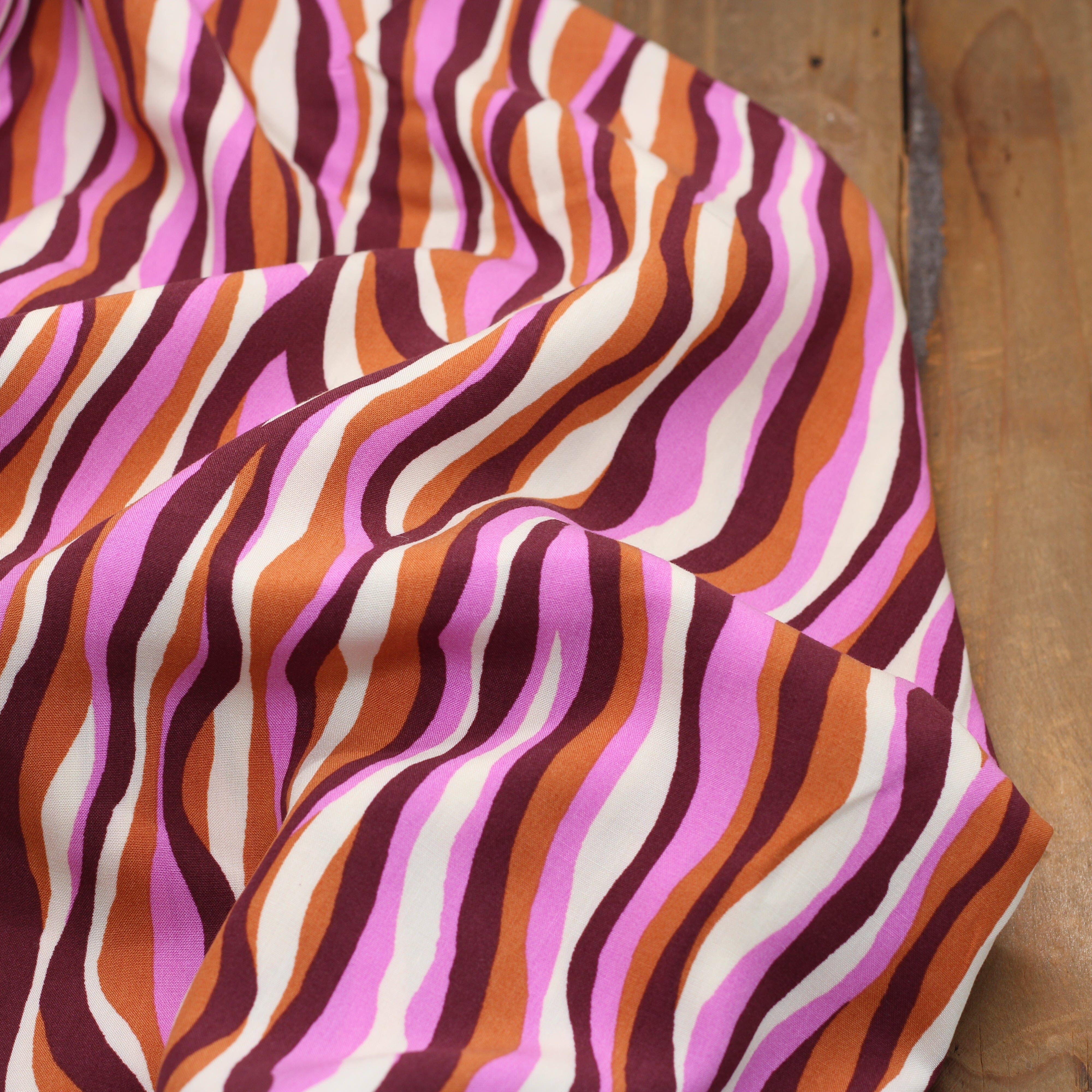 Tissu de viscose - STACY - Violet (Vendu x10cm) Tissus Sélection Gaspard & Léonie | Gaspard et Léonie Tissus en ligne et Mercerie à Toulouse