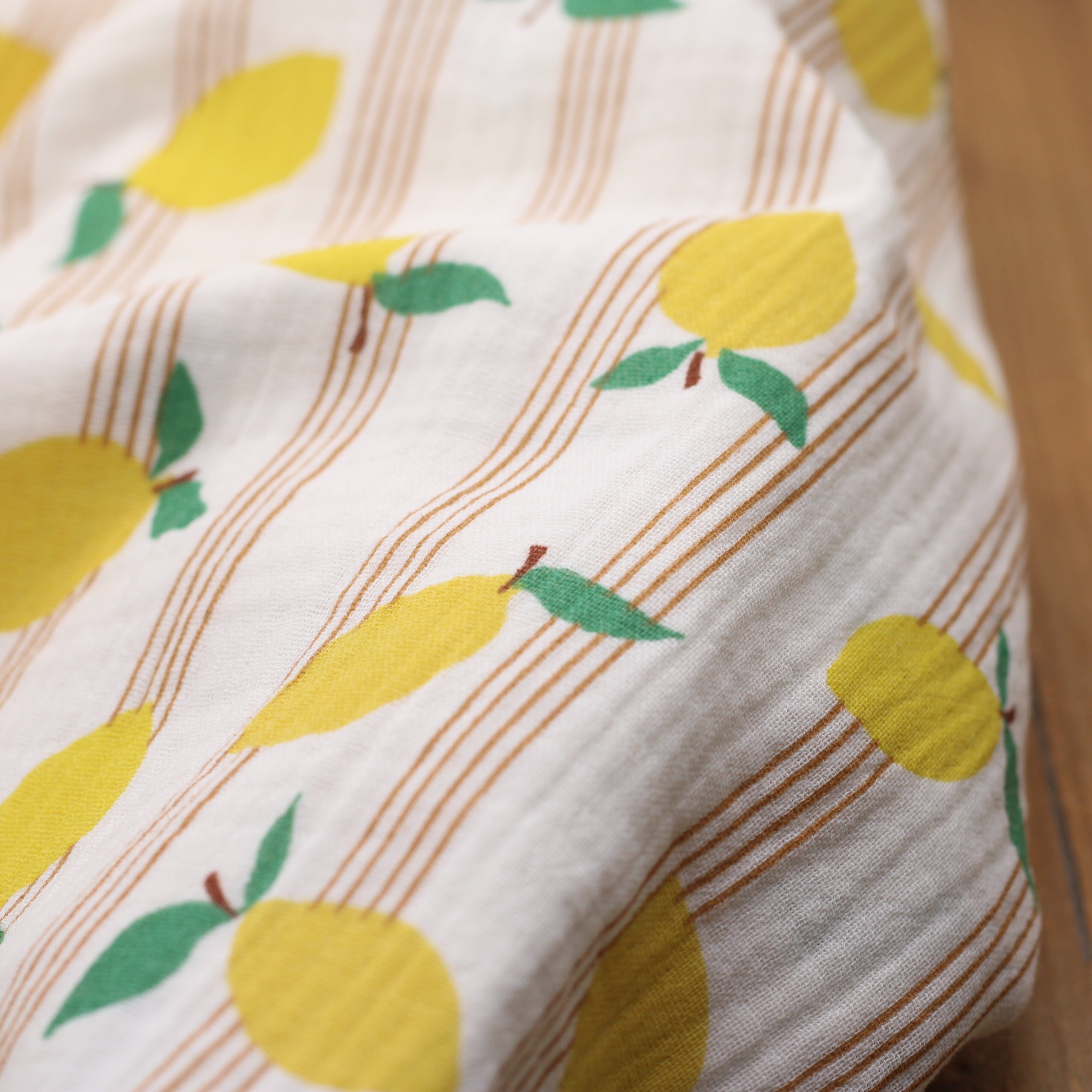 Tissu double Gaze de coton CITRONS - Lime - Ecru (Vendu x10cm) Tissus DOMOTEX | Gaspard et Léonie Tissus en ligne et Mercerie à Toulouse