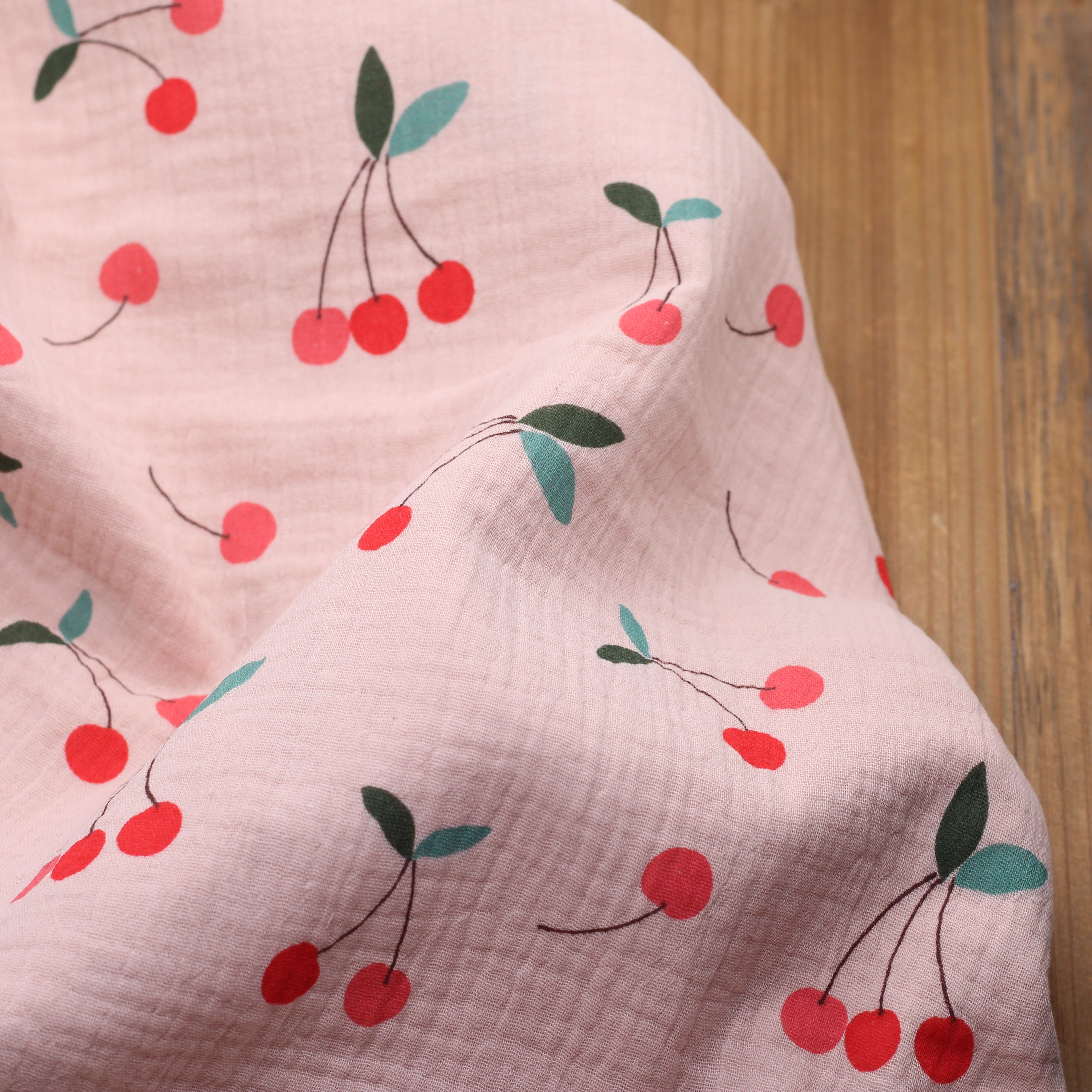 Tissu double Gaze de coton - CLAFOUTIS - Peche (Vendu x10cm) Tissus DOMOTEX | Gaspard et Léonie Tissus en ligne et Mercerie à Toulouse