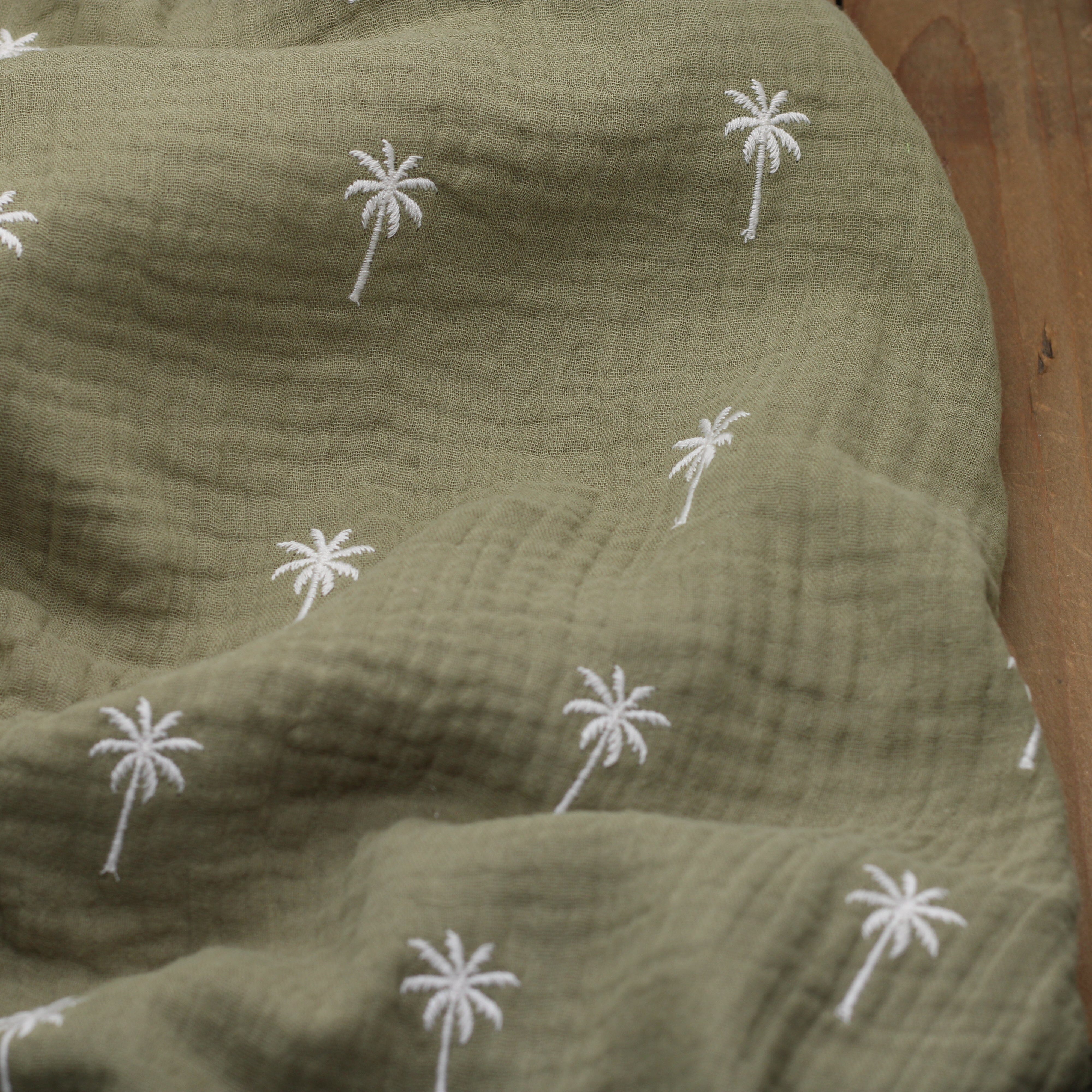 Tissu double Gaze de coton - PALMIERS - Vert kaki (Vendu x10cm) Tissus Sélection Gaspard & Léonie | Gaspard et Léonie Tissus en ligne et Mercerie à Toulouse