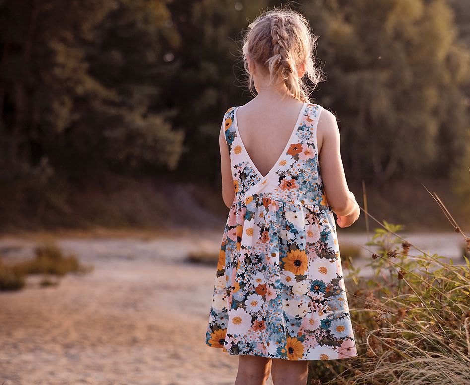 Tissu French Terry - FLOWER PAINTING - See You At Six (Vendu X10cm) Tissus SEE YOU AT SIX | Gaspard et Léonie Tissus en ligne et Mercerie à Toulouse