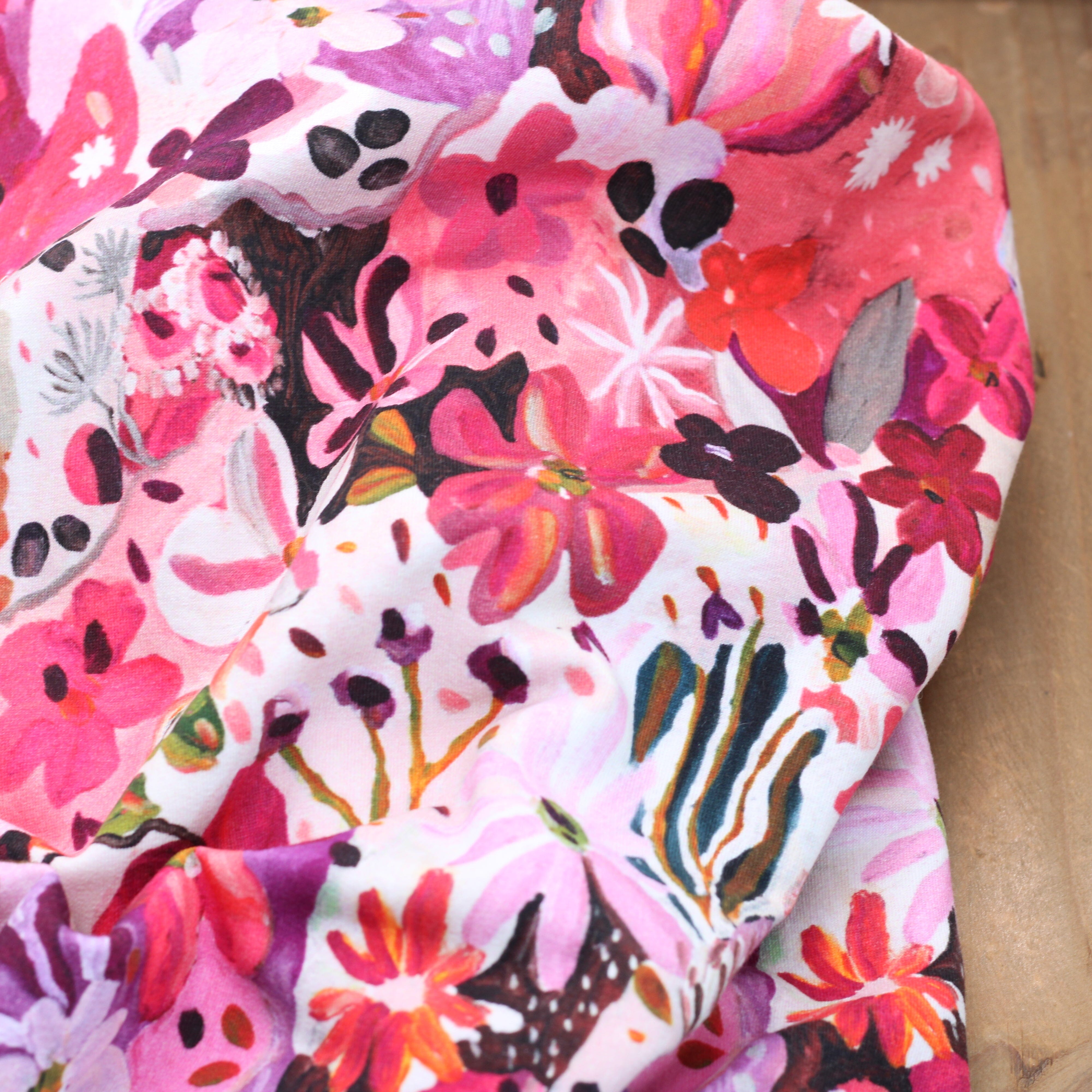 Tissu French Terry - SETTLE PETAL - NERIDA HANSEN (Vendu x10cm) Tissus NERIDA HANSEN | Gaspard et Léonie Tissus en ligne et Mercerie à Toulouse