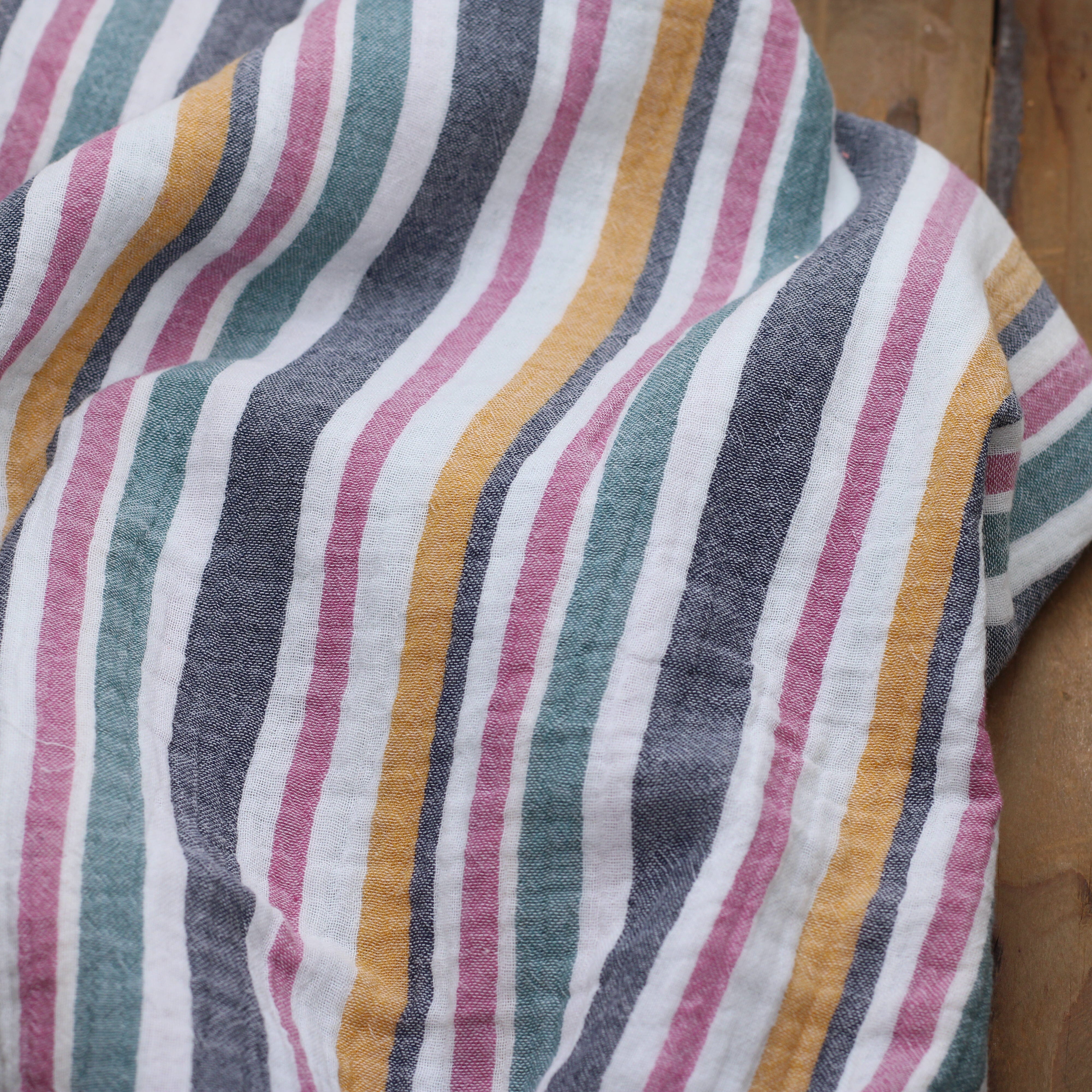 Tissu gaze de coton Rayé - Blanc (Vendu x10cm) Tissus Sélection Gaspard & Léonie | Gaspard et Léonie Tissus en ligne et Mercerie à Toulouse