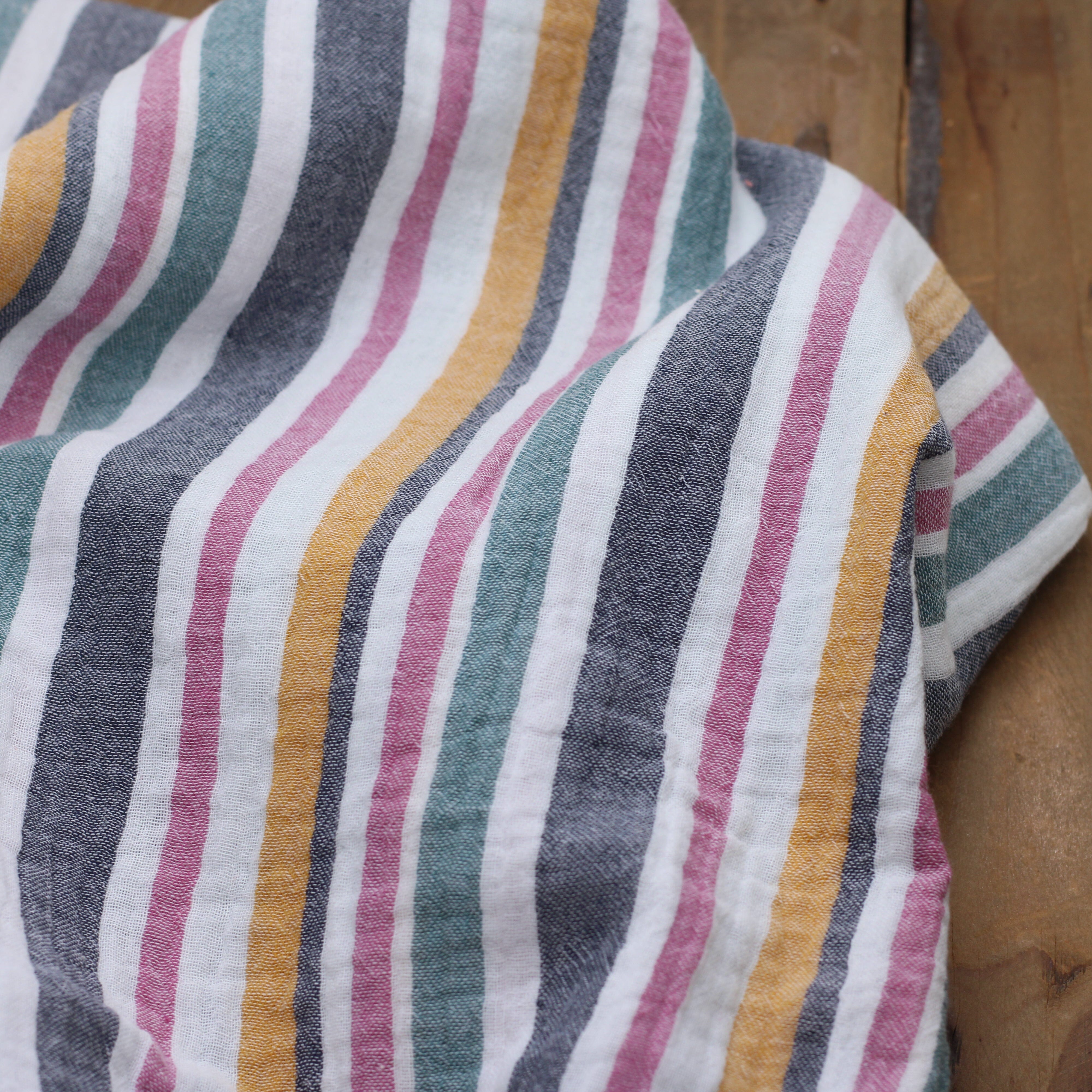 Tissu gaze de coton Rayé - Blanc (Vendu x10cm) Tissus Sélection Gaspard & Léonie | Gaspard et Léonie Tissus en ligne et Mercerie à Toulouse