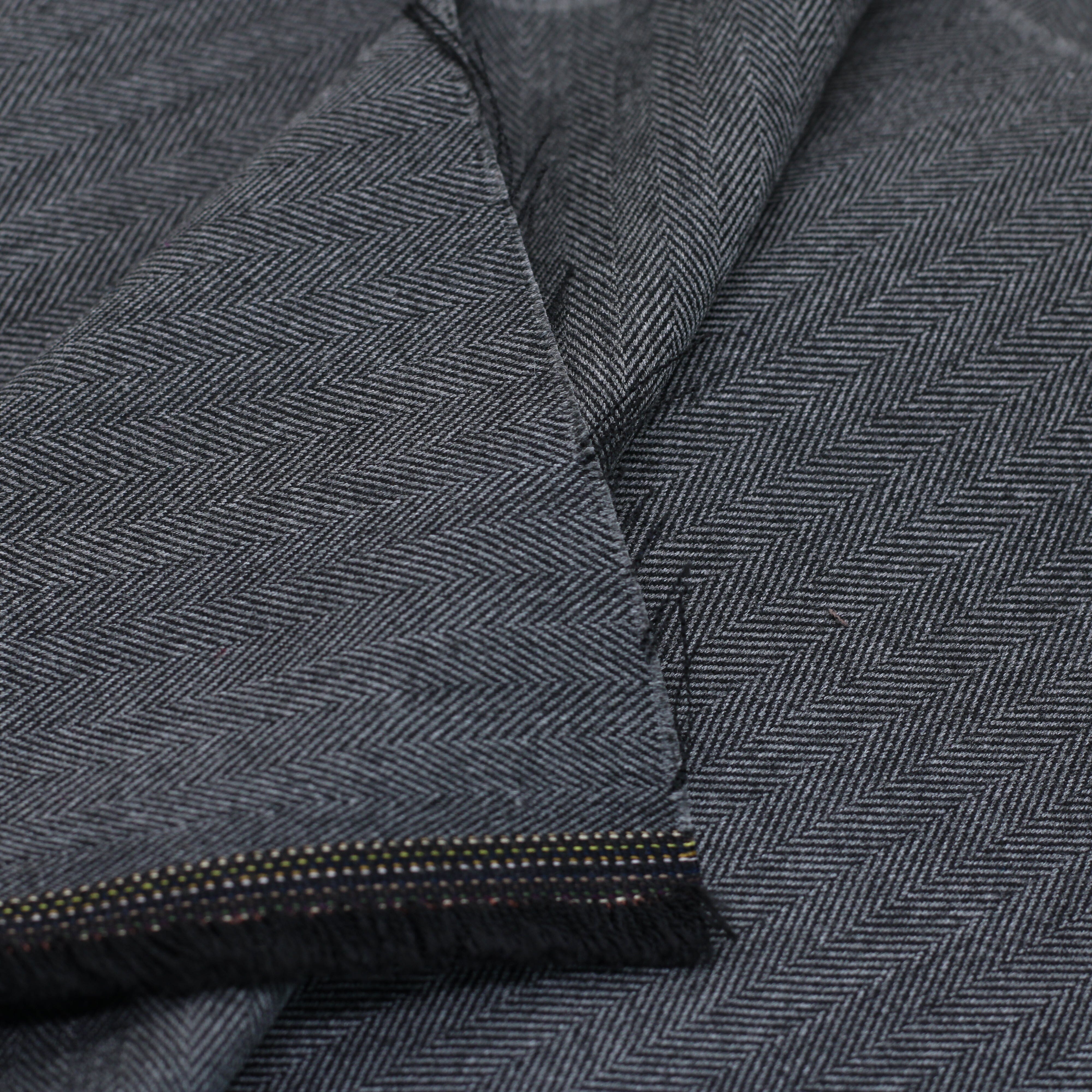 Tissu Herringbone 6MM Stretch - Gris (vendu x10cm) Tissus Sélection Gaspard & Léonie | Gaspard et Léonie Tissus en ligne et Mercerie à Toulouse