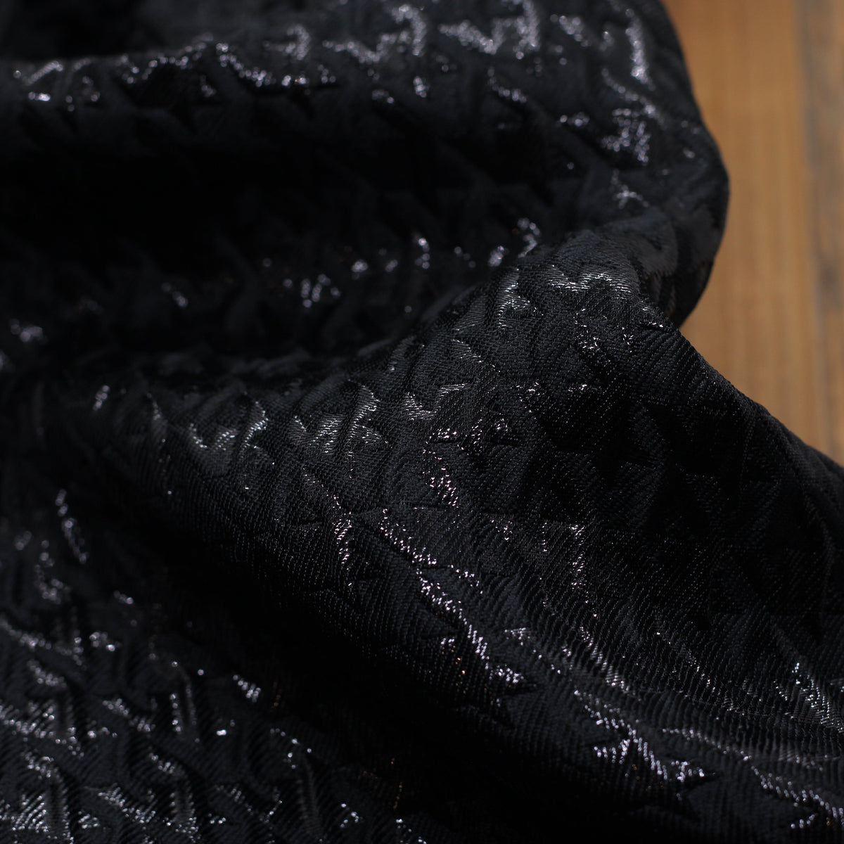 Tissu Jacquard Pied de poule - CATARINA - Noir/Noir irisé (Vendu x10cm) Tissus Sélection Gaspard & Léonie | Gaspard et Léonie Tissus en ligne et Mercerie à Toulouse