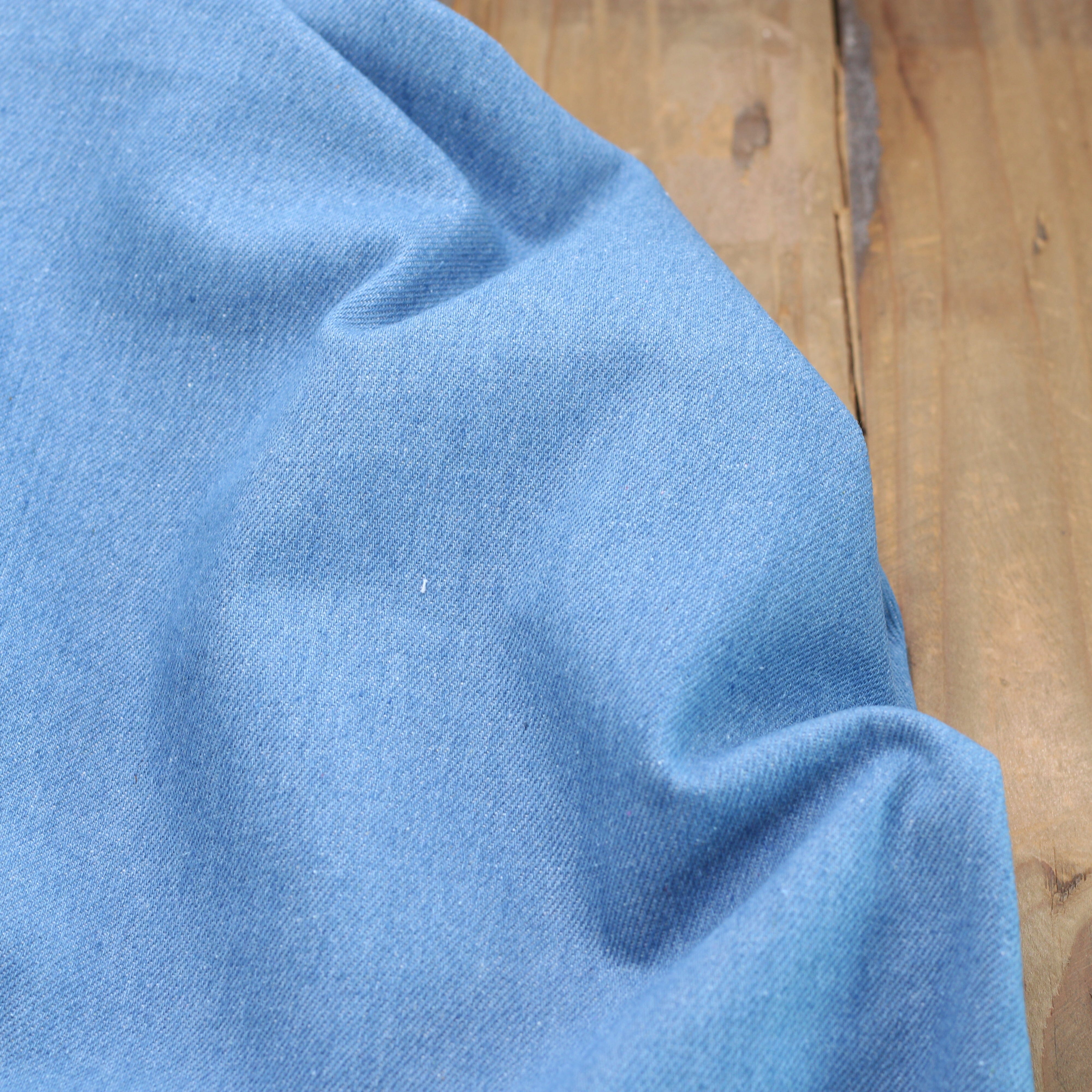 Tissu Jean Denim - Bleu Clair (Vendu x10cm) Tissus Sélection Gaspard & Léonie | Gaspard et Léonie Tissus en ligne et Mercerie à Toulouse