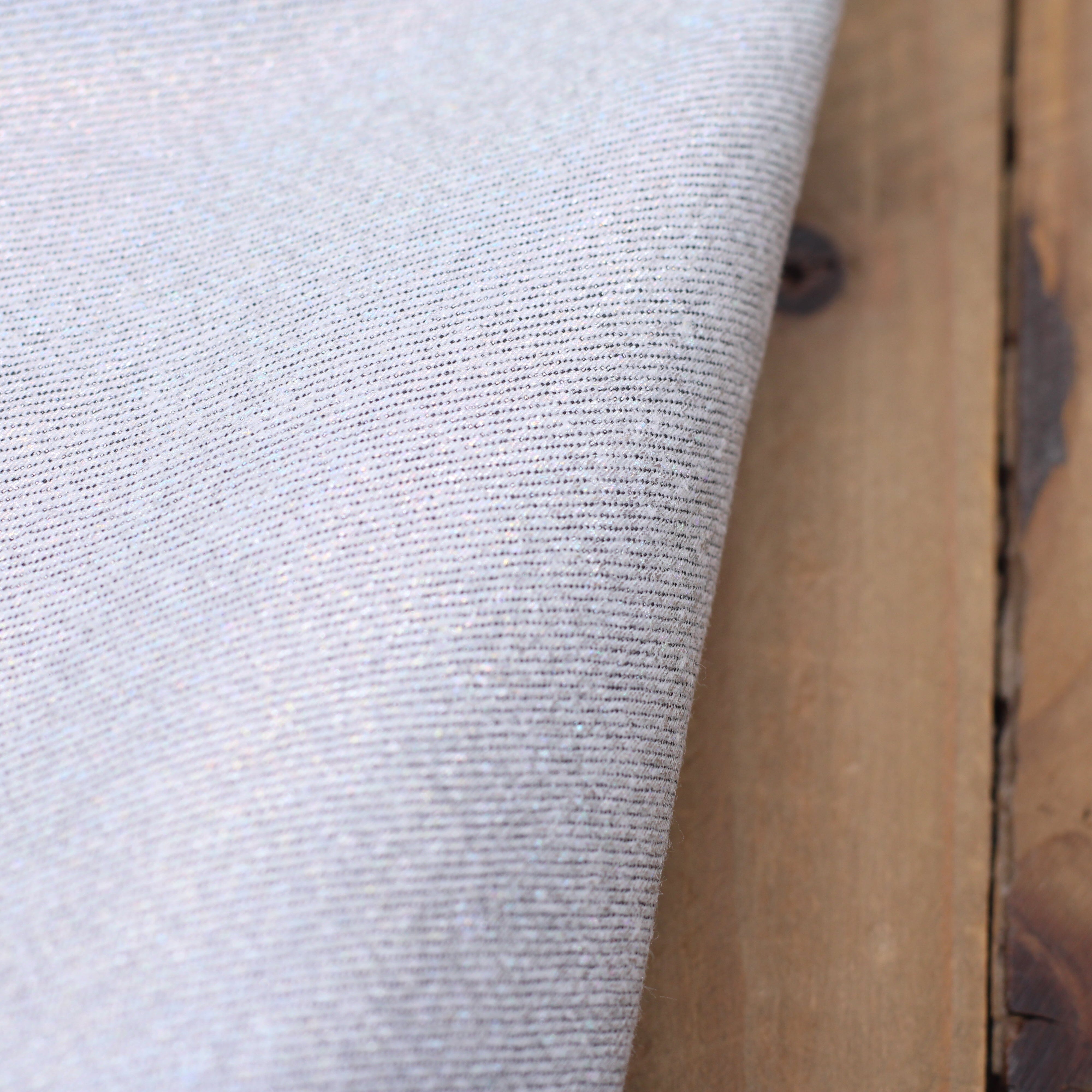 Tissu Jean Stretch irisé 9oz- Noir (Vendu x10cm) Tissus Sélection Gaspard & Léonie | Gaspard et Léonie Tissus en ligne et Mercerie à Toulouse