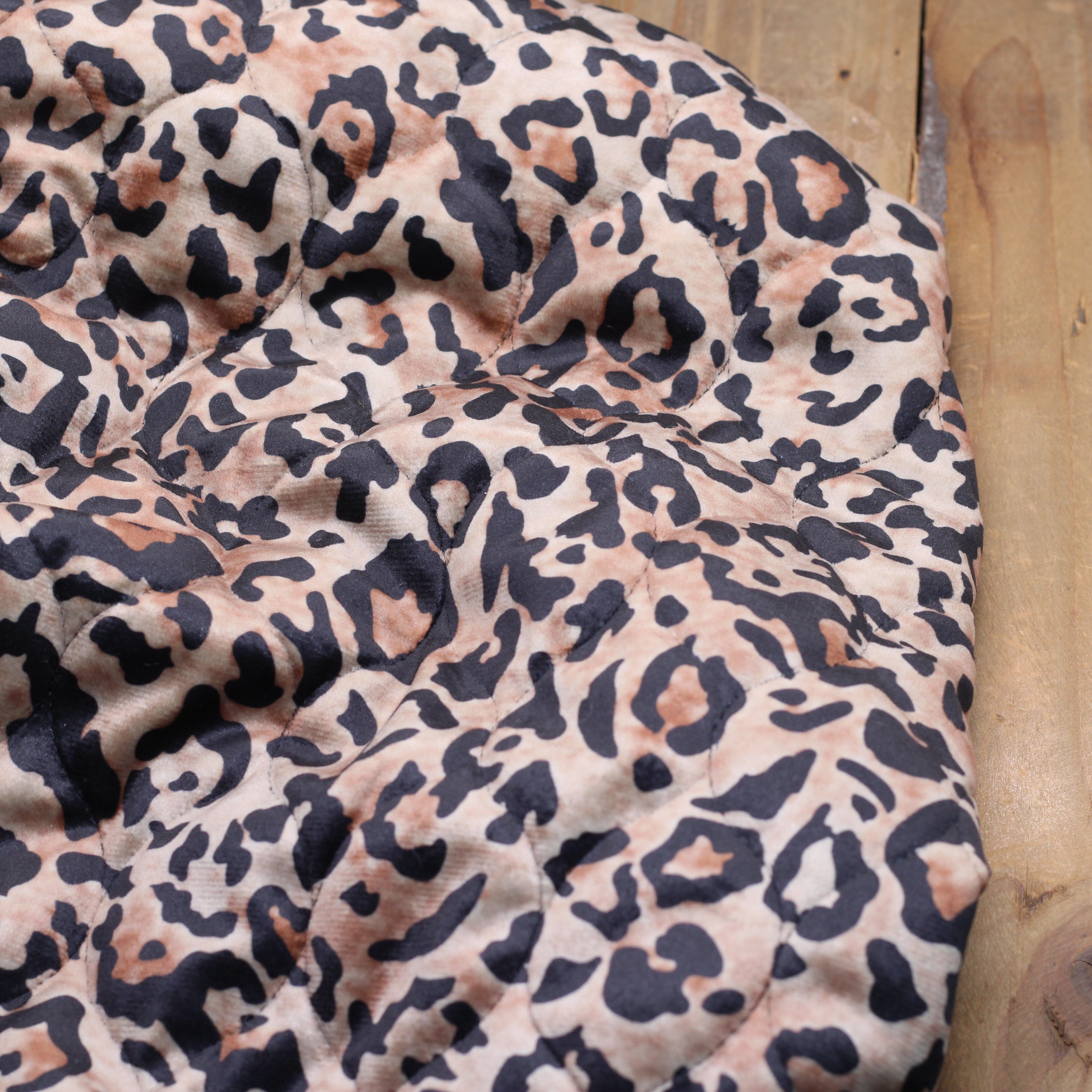 Tissu Molletonné Matelassé - LEOPARD - Noir (Vendu x10cm) Tissus Sélection Gaspard & Léonie | Gaspard et Léonie Tissus en ligne et Mercerie à Toulouse