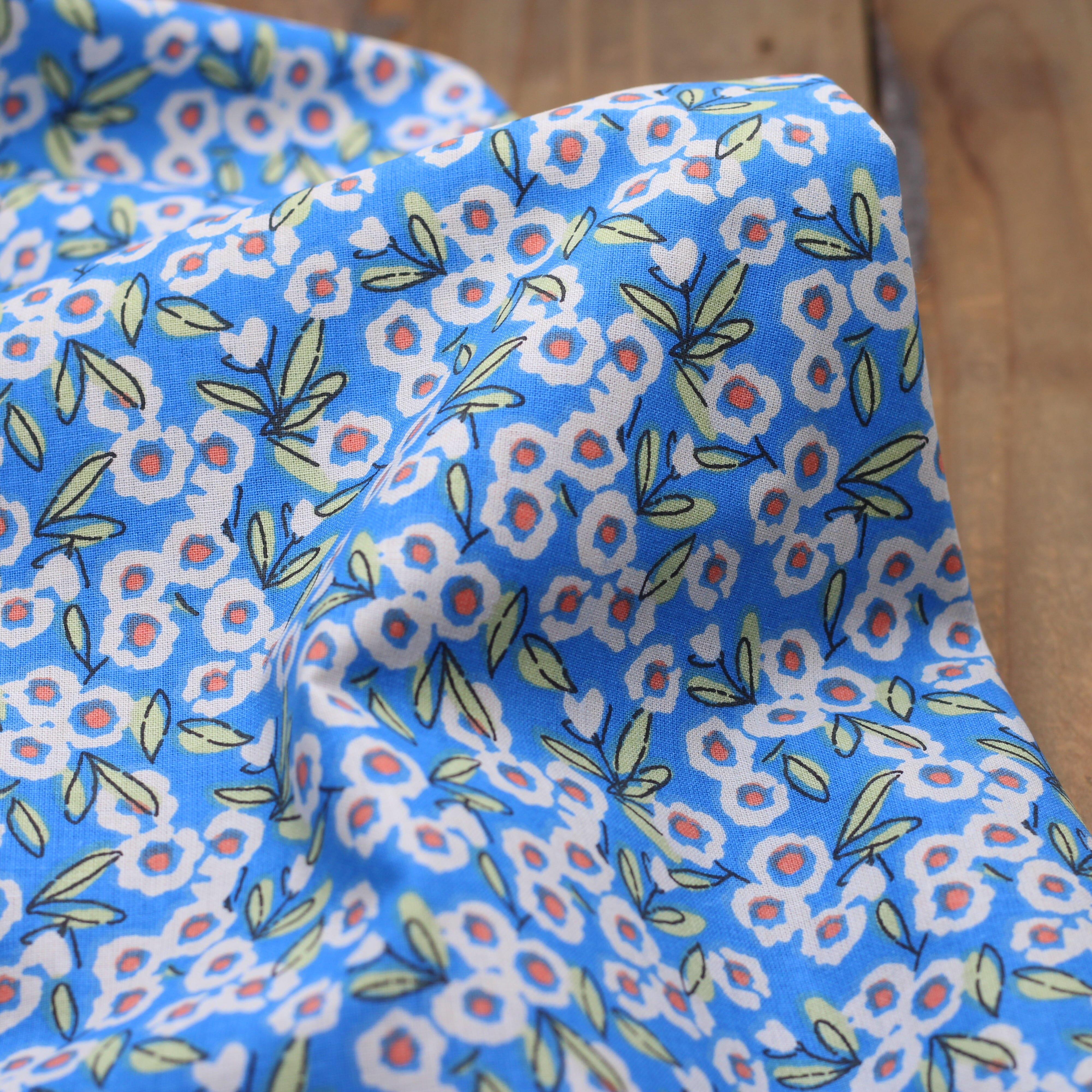 Tissu popeline de coton - FITZI - Bleu (vendu x10cm) Tissus DOMOTEX | Gaspard et Léonie Tissus en ligne et Mercerie à Toulouse