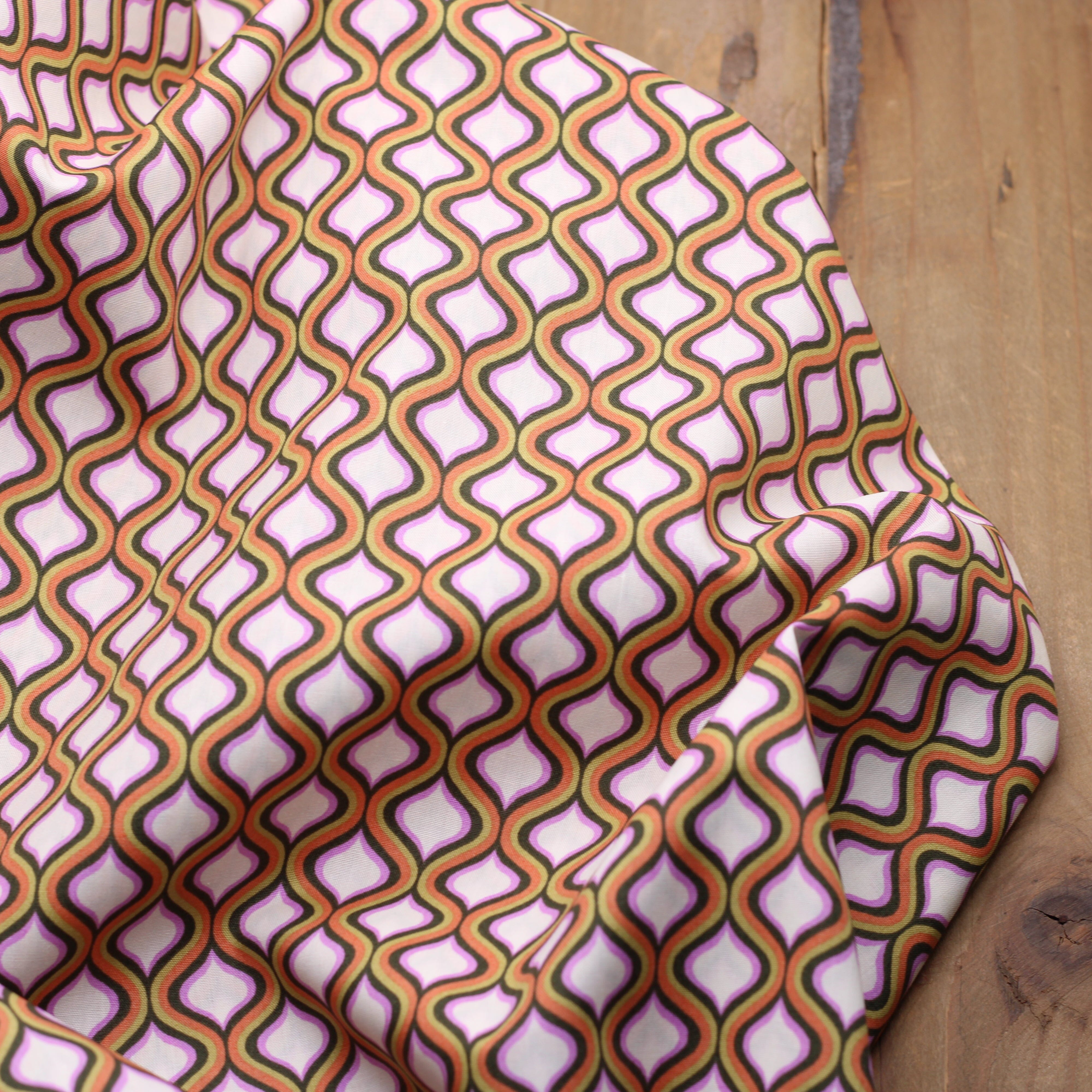 Tissu Popeline de coton - GEOMETRIC WAVES - Vert (Vendu x10cm) Tissus POPPY Design For You | Gaspard et Léonie Tissus en ligne et Mercerie à Toulouse