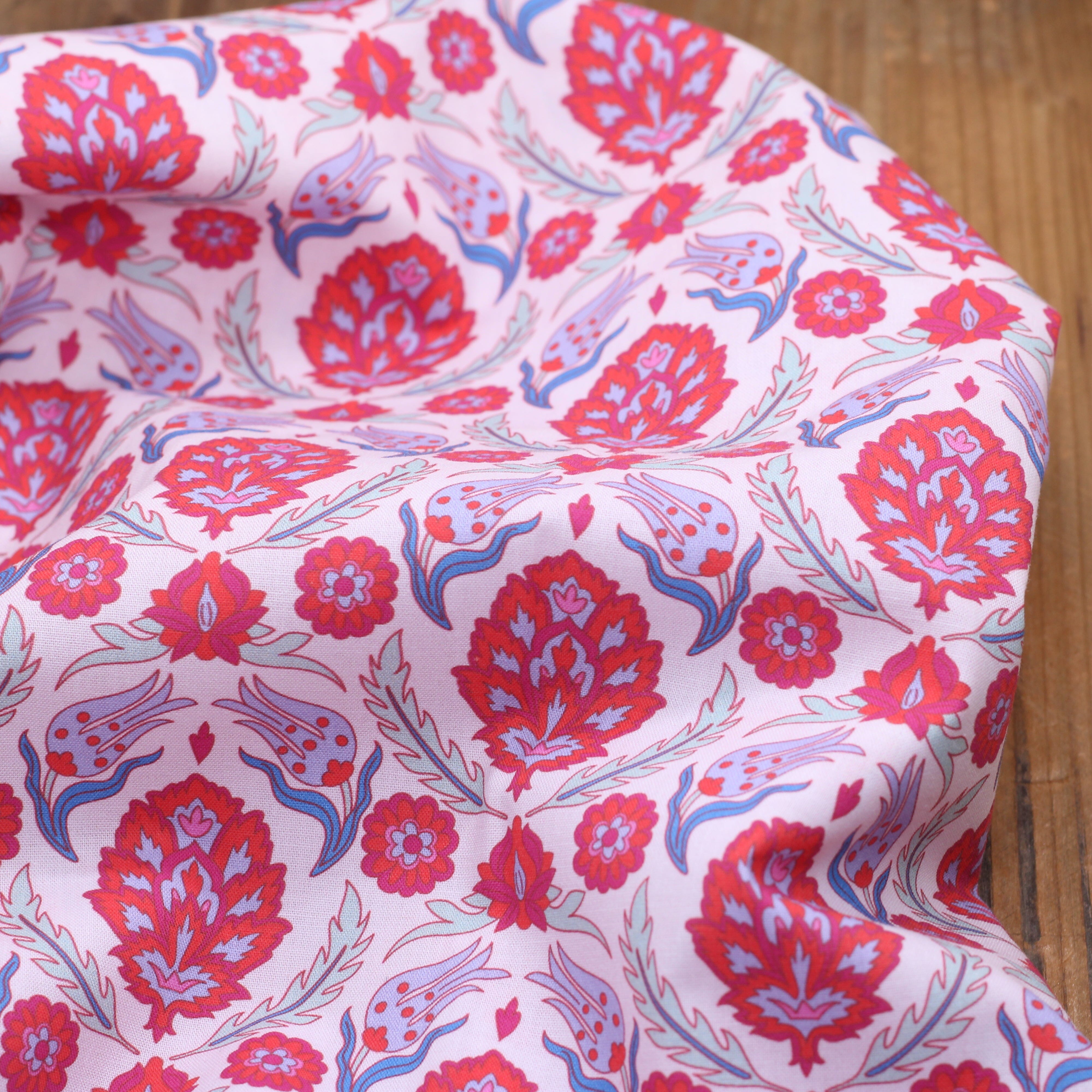 Tissu popeline de coton - INDIA LEAVES - Blanc cassé (vendu x10cm) Tissus Sélection Gaspard & Léonie | Gaspard et Léonie Tissus en ligne et Mercerie à Toulouse