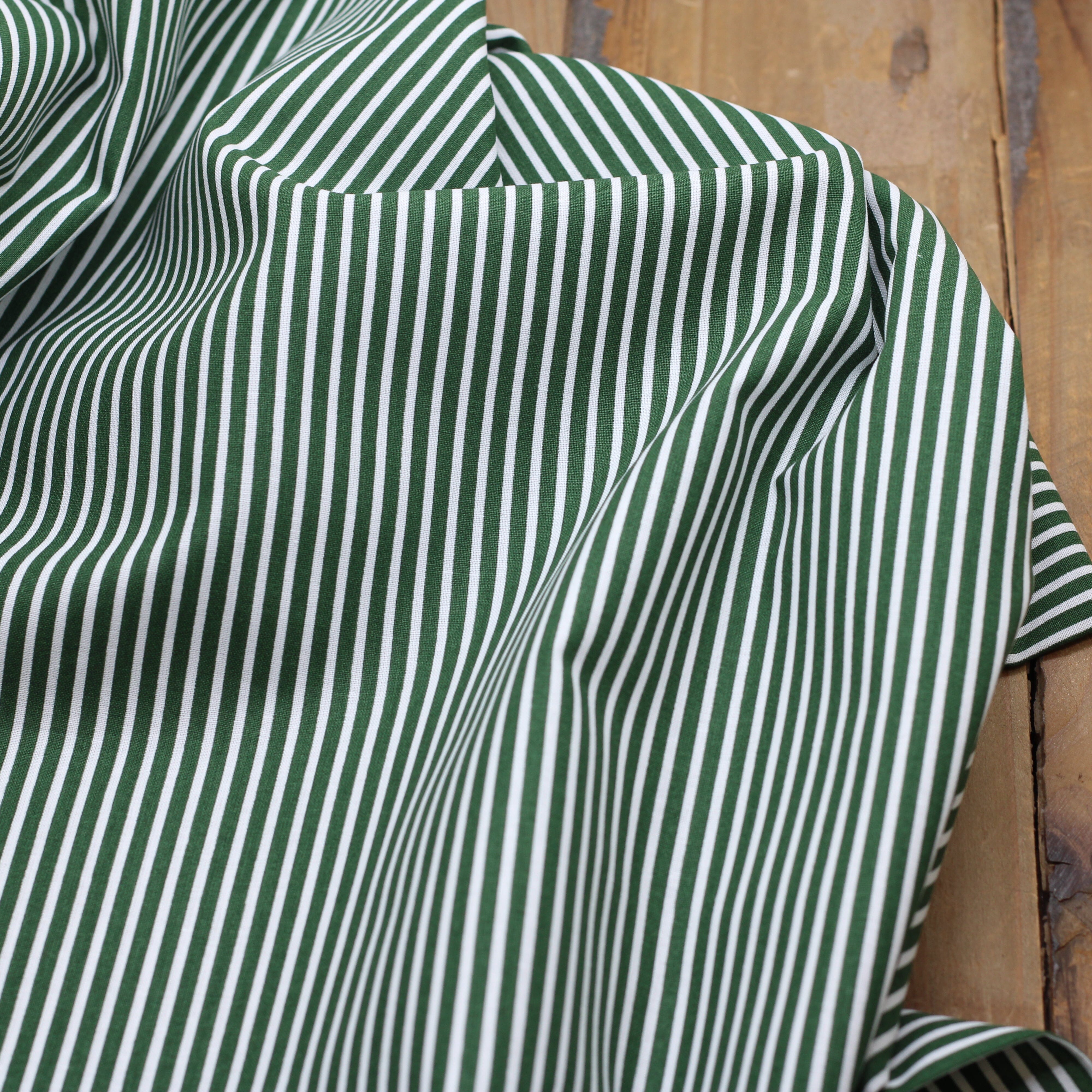 Tissu popeline de coton RAYURES - Vert foret (Vendu x10cm) Tissus Sélection Gaspard & Léonie | Gaspard et Léonie Tissus en ligne et Mercerie à Toulouse