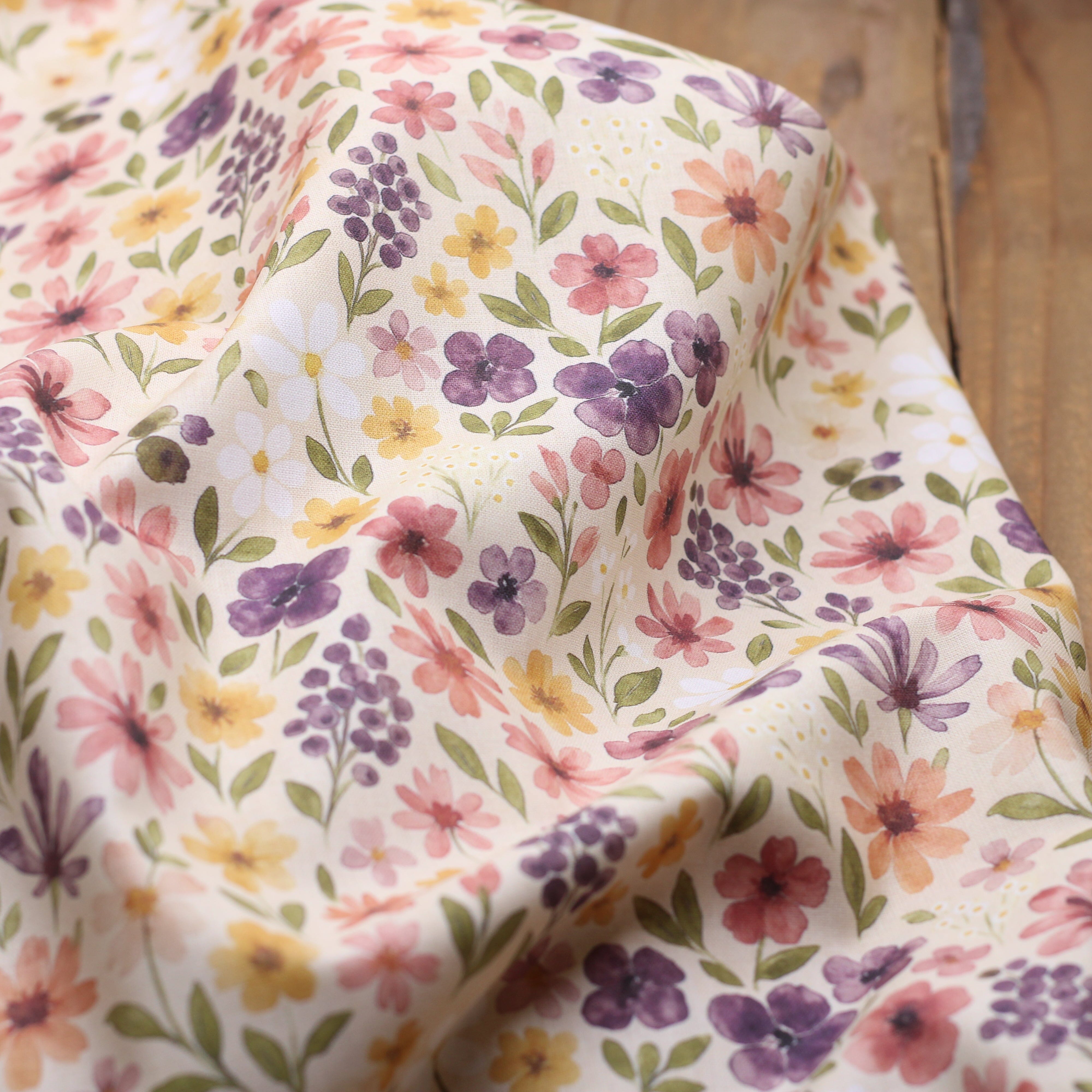 Tissu popeline de coton - ROZEN- Beige (vendu x10cm) Tissus DOMOTEX | Gaspard et Léonie Tissus en ligne et Mercerie à Toulouse