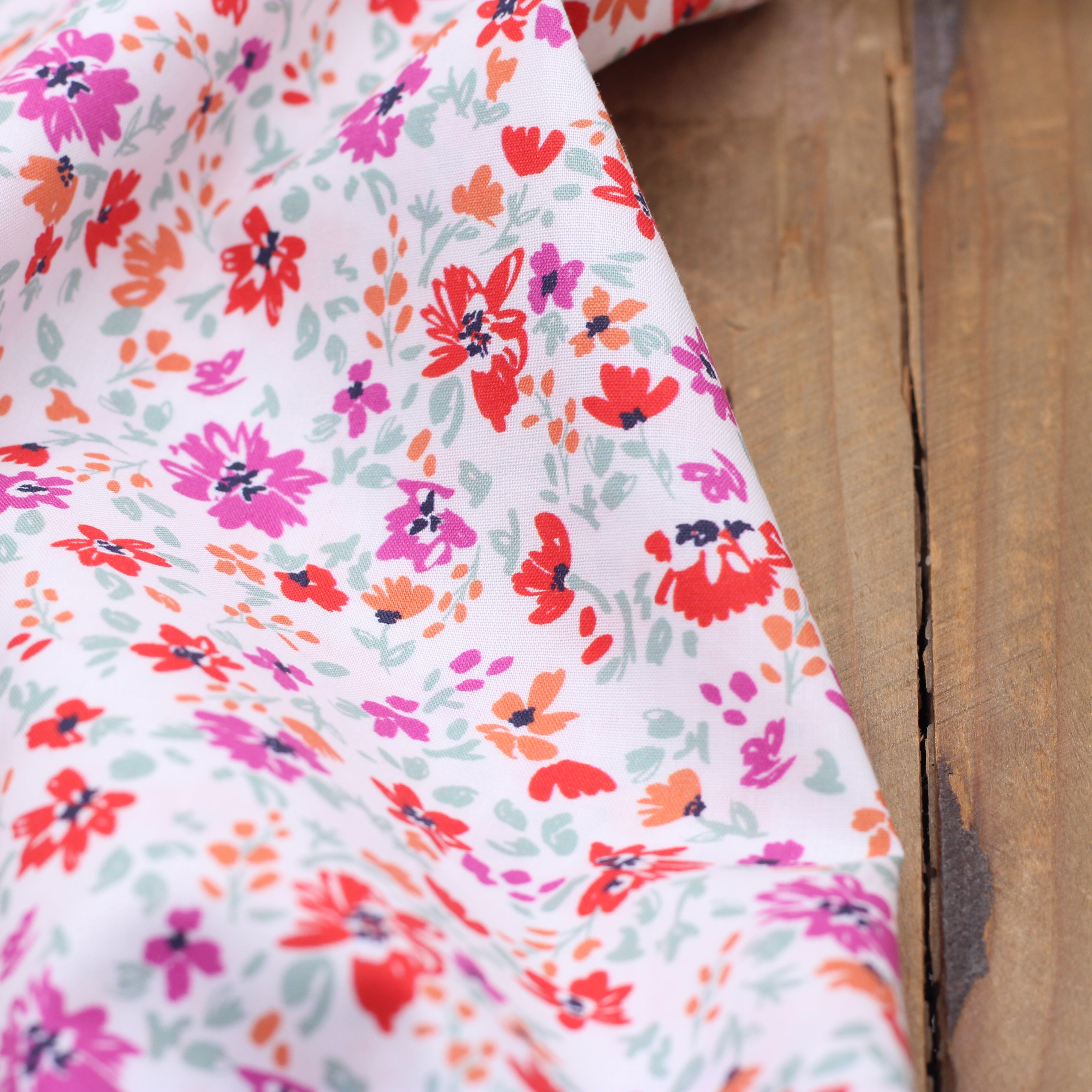 Tissu Popeline de coton- VALI - Blanc (Vendu x10cm) Tissus POPPY Design For You | Gaspard et Léonie Tissus en ligne et Mercerie à Toulouse