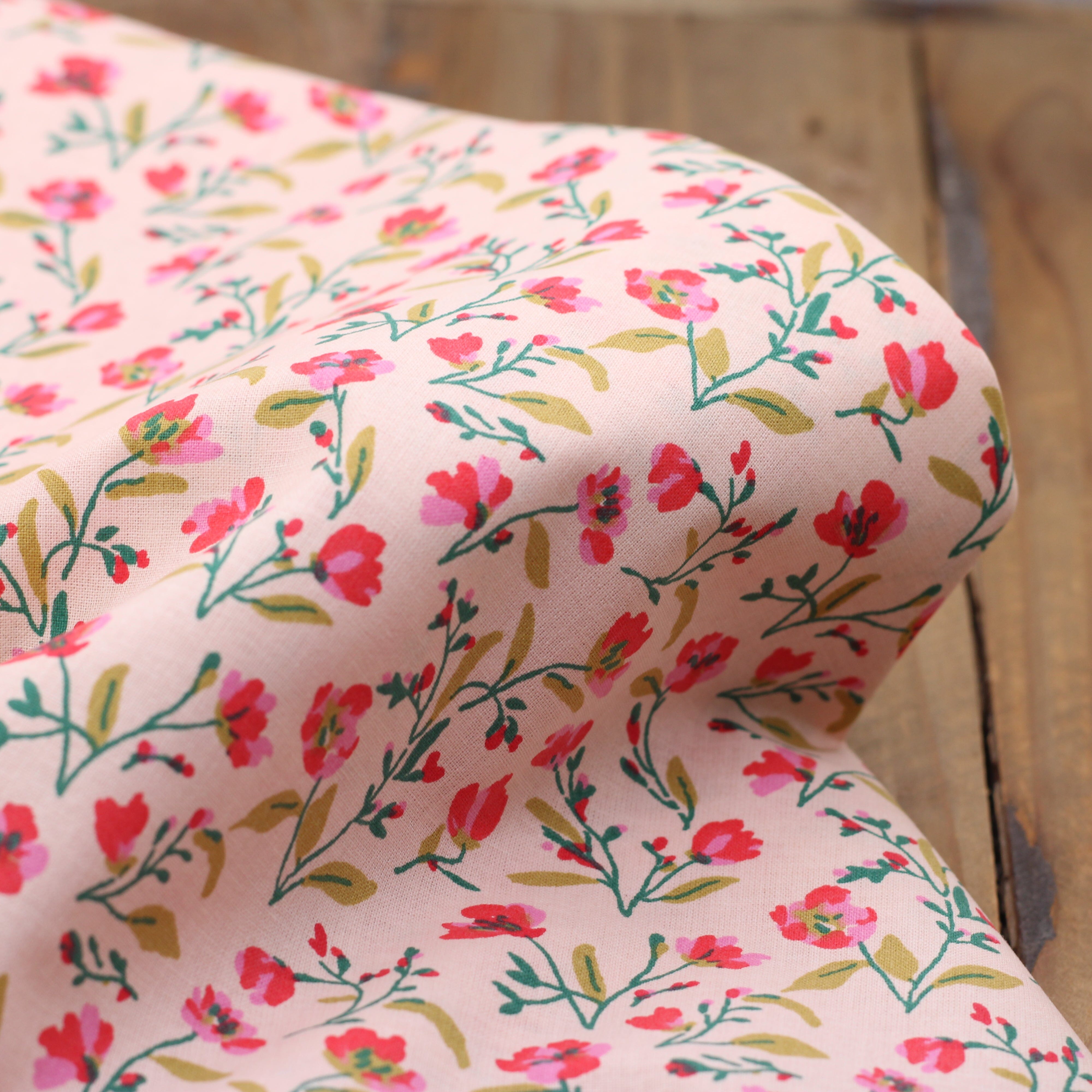 Tissu popeline de coton - VANDA - Pêche (vendu x10cm) Tissus DOMOTEX | Gaspard et Léonie Tissus en ligne et Mercerie à Toulouse