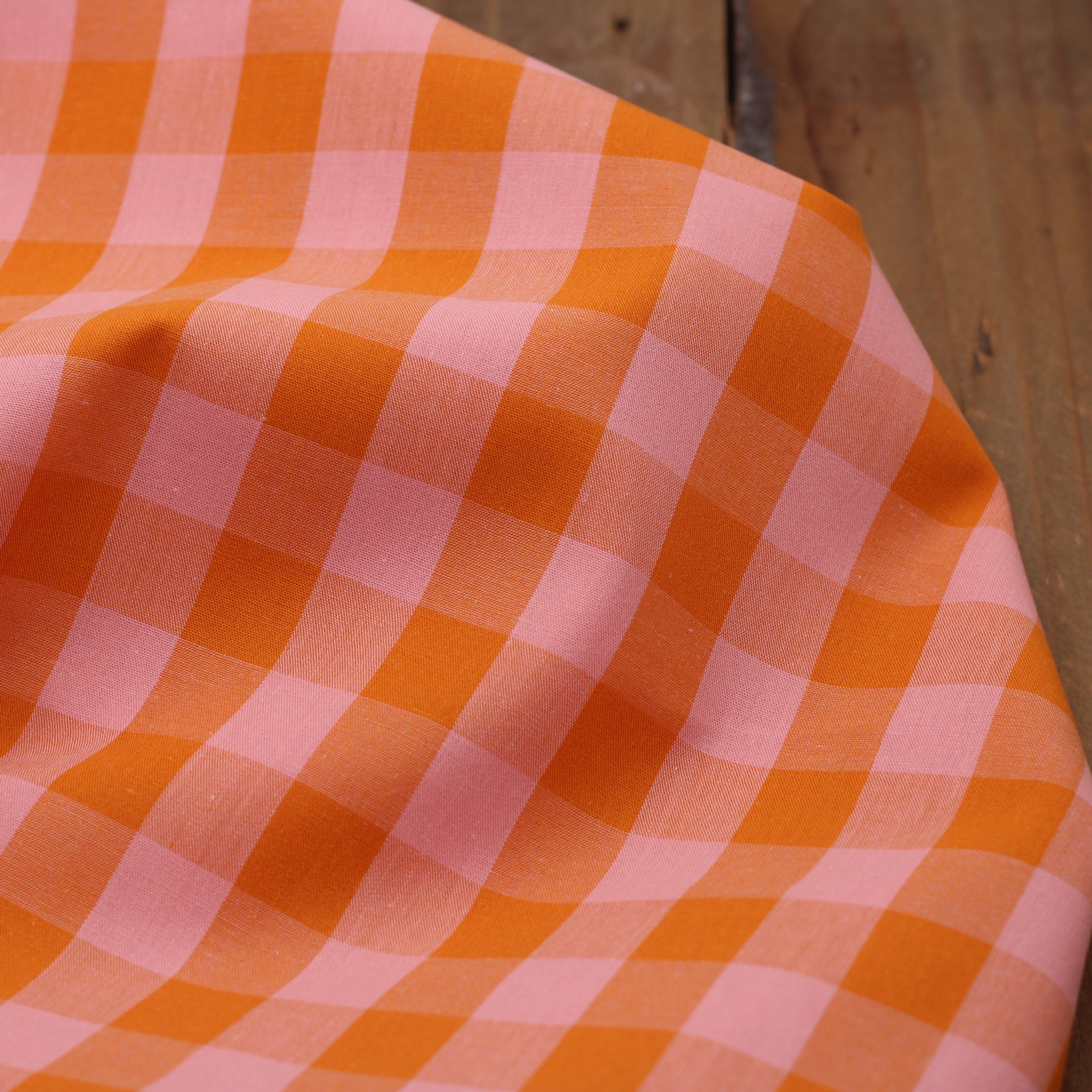 Tissu popeline de coton VICHY - Orange / Rose (Vendu x10cm) Tissus Sélection Gaspard & Léonie | Gaspard et Léonie Tissus en ligne et Mercerie à Toulouse