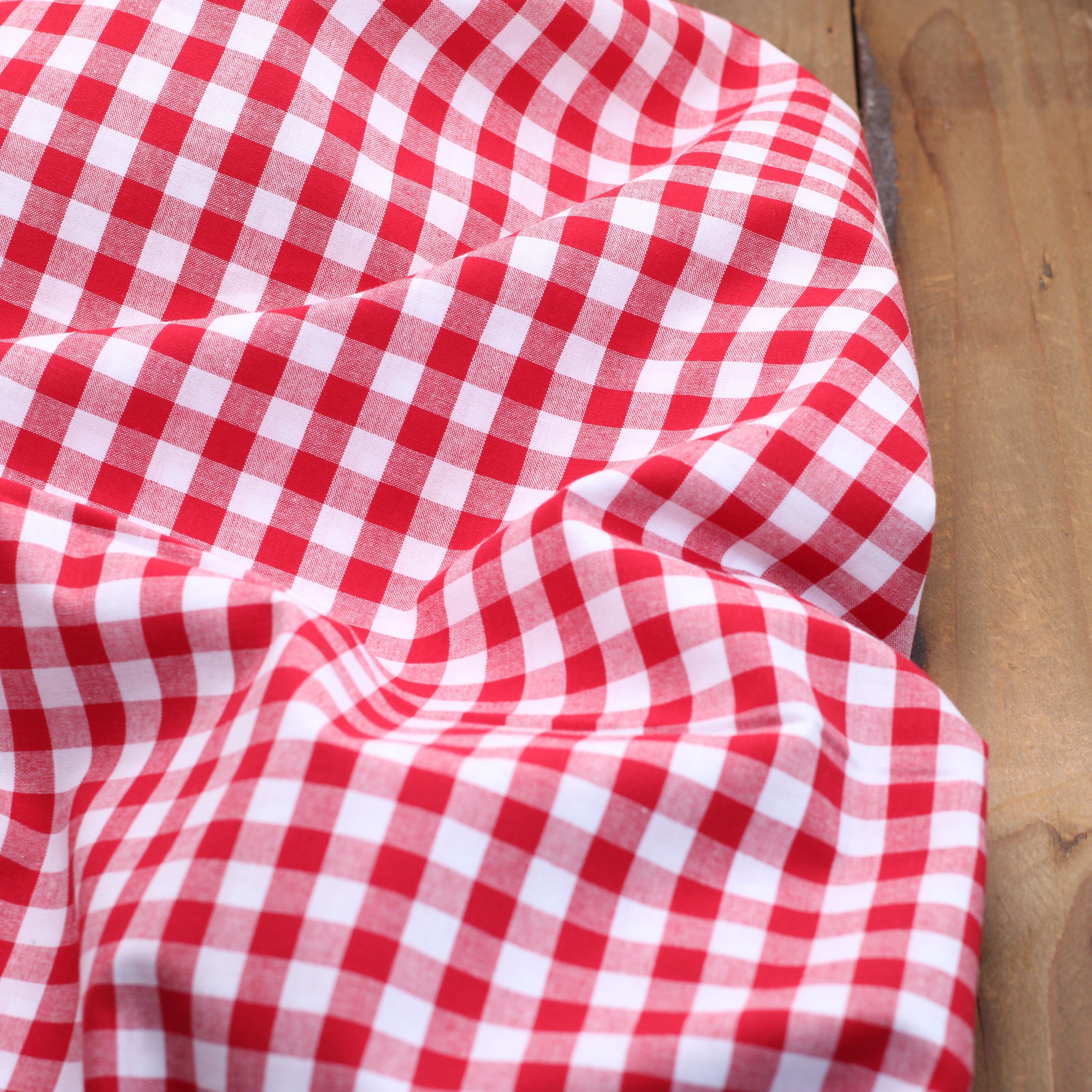 Tissu popeline de coton VICHY - Rouge (Vendu x10cm) Tissus Sélection Gaspard & Léonie | Gaspard et Léonie Tissus en ligne et Mercerie à Toulouse