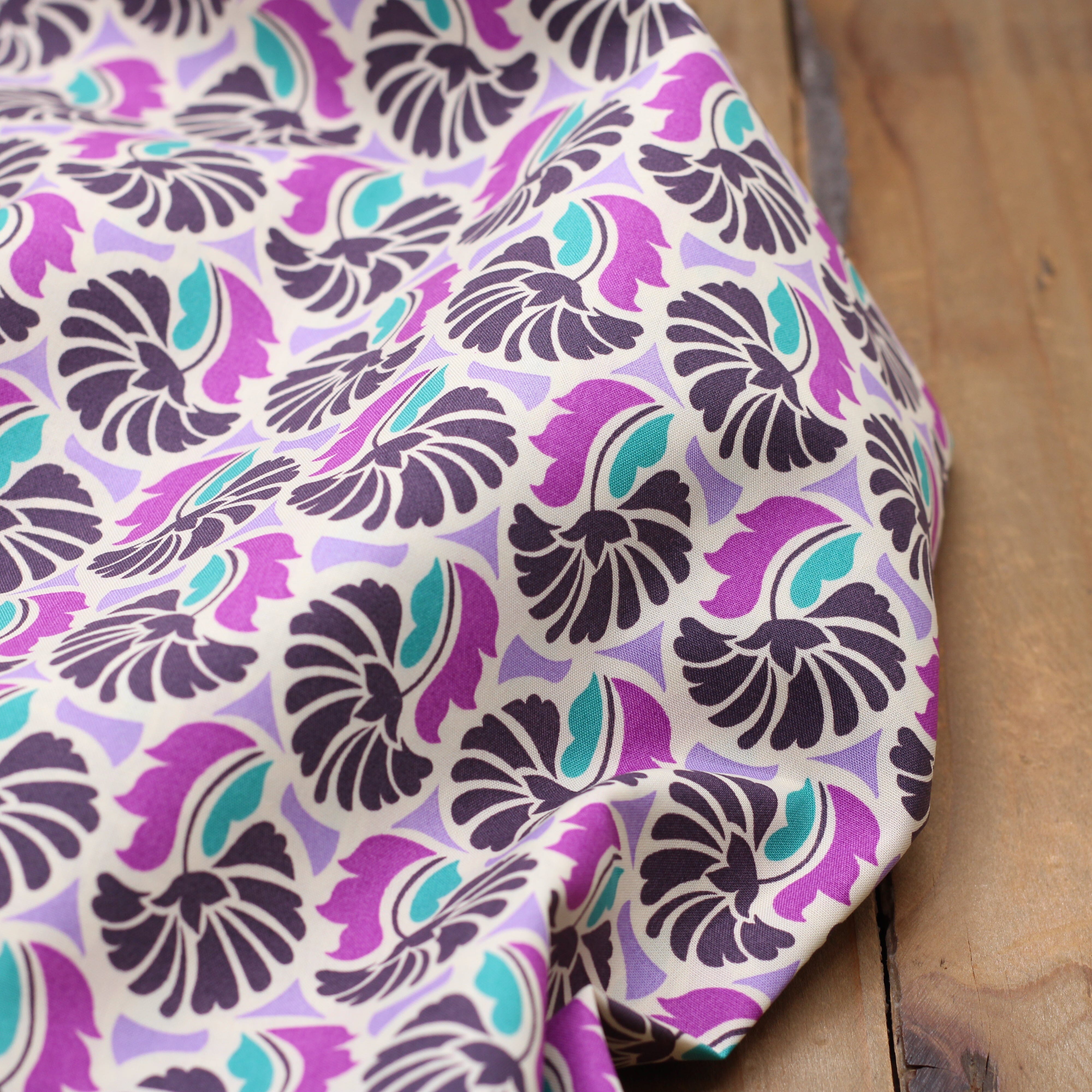 Tissu Popeline de coton - VINTAGE FLOWERS - Violet/Turquoise (Vendu x10cm) Tissus POPPY Design For You | Gaspard et Léonie Tissus en ligne et Mercerie à Toulouse