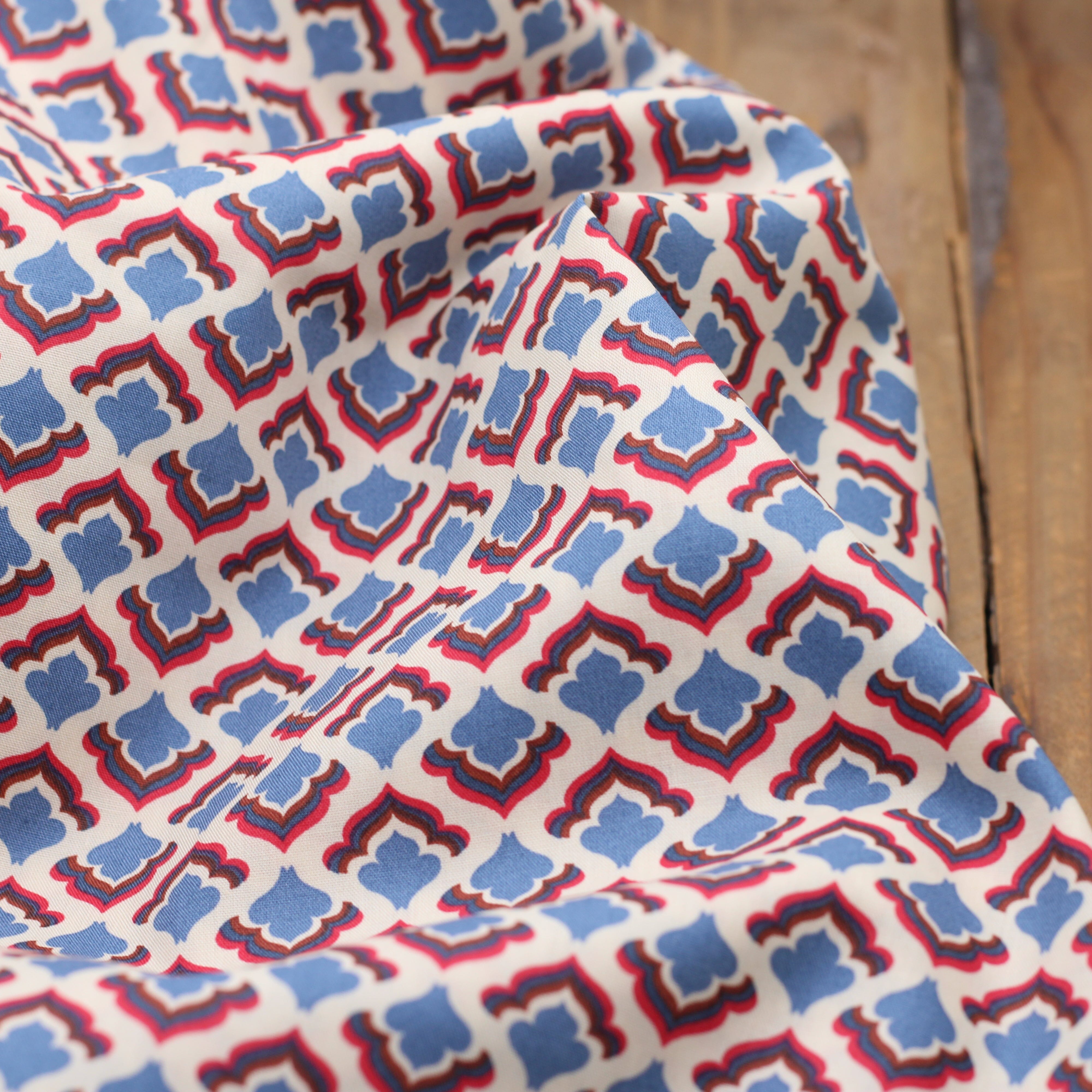 Tissu Popeline de coton - VINTAGE MINI FLOWERS - Bleu/rouge (Vendu x10cm) Tissus POPPY Design For You | Gaspard et Léonie Tissus en ligne et Mercerie à Toulouse